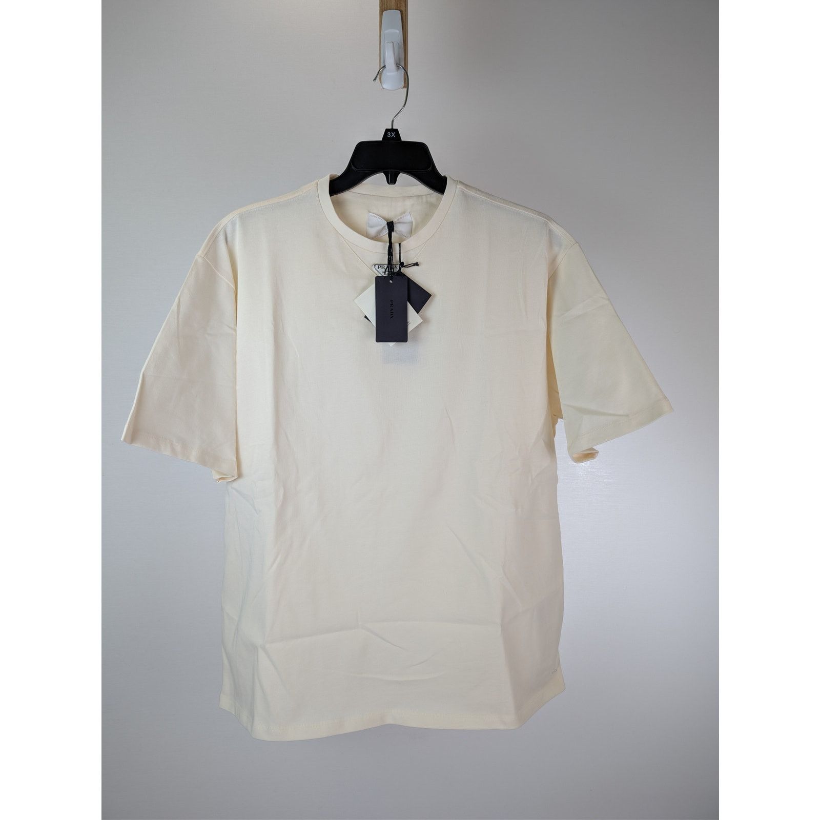 Prada o1rshd1 Prada T-Shirt in Beige Size US XXL / EU 58 / 5 - 8 Thumbnail