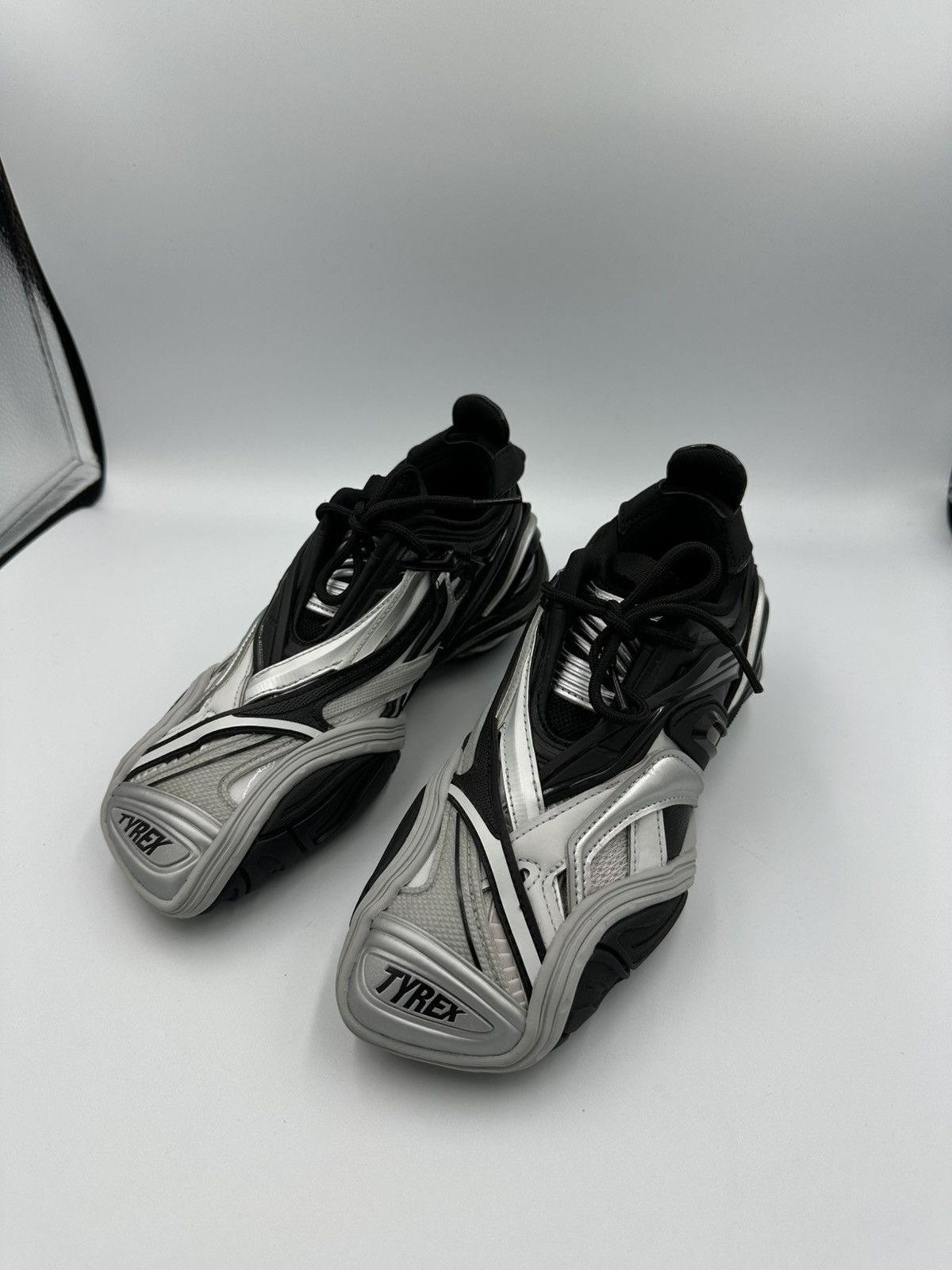 Balenciaga Balenciaga Pyrex Sneakers Size US 6 / EU 39 - 3 Thumbnail