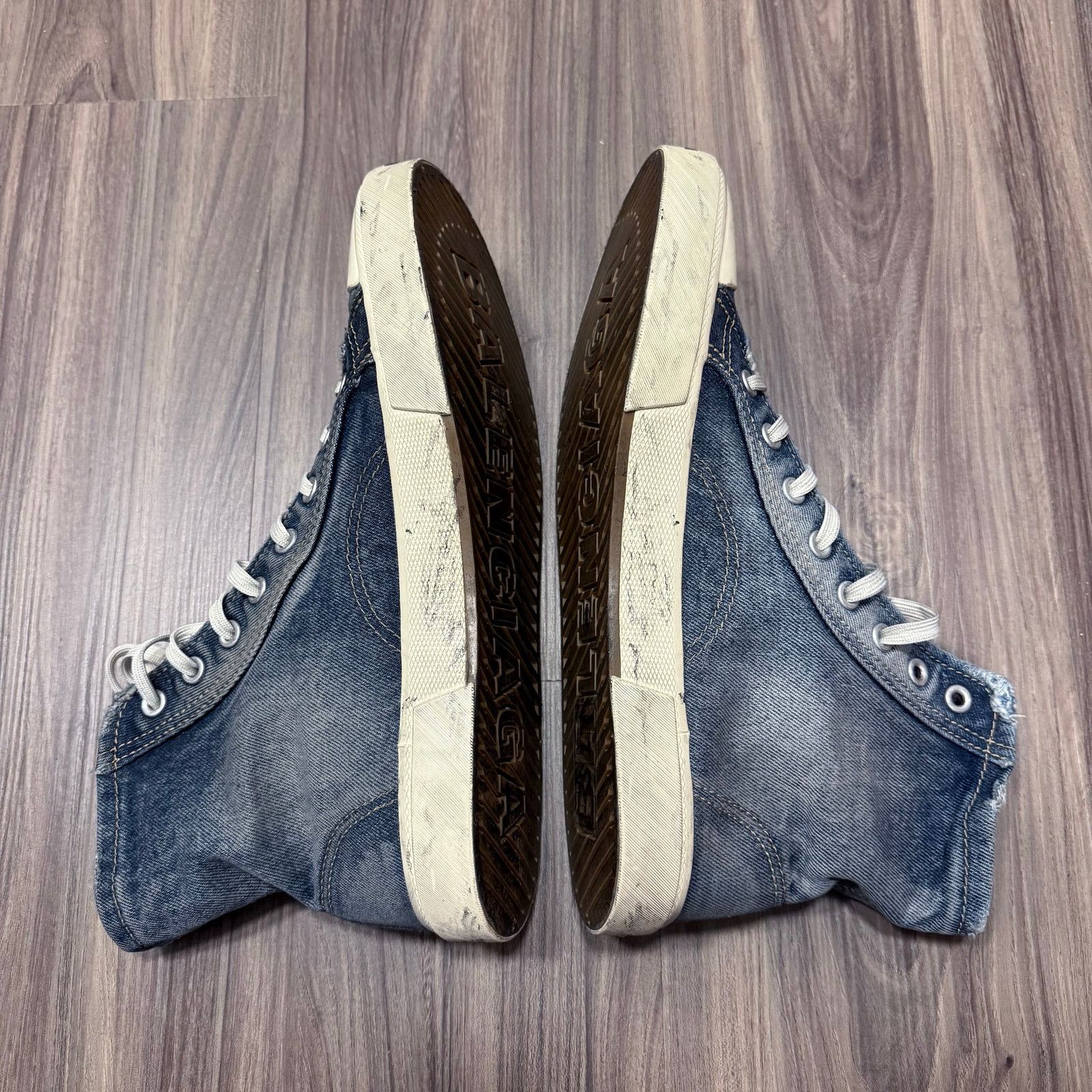 Balenciaga NWB Balenciaga Paris mid 90's Denim High Top Sneaker | EU44 Size US 11 / EU 44 - 7 Thumbnail