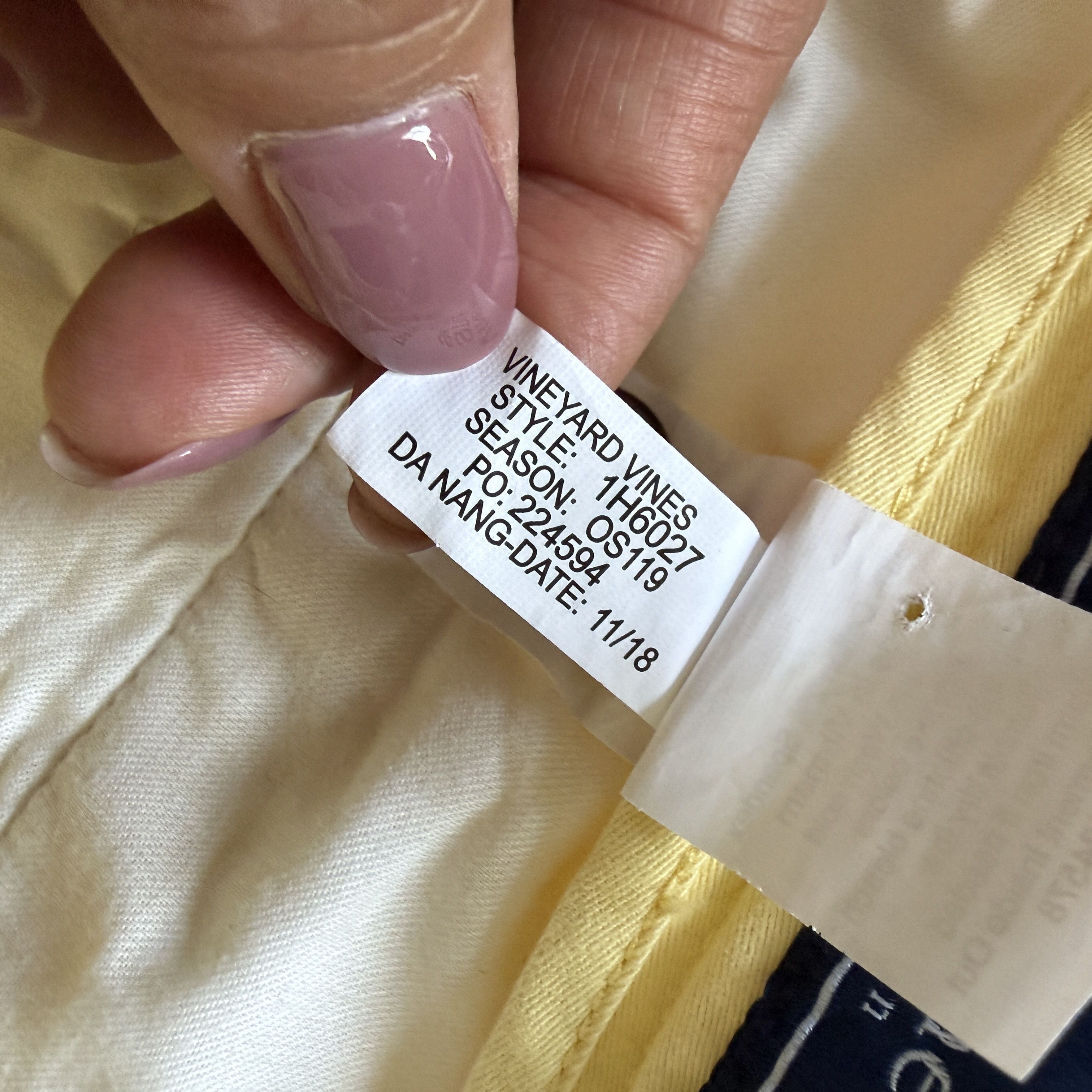 Vineyard Vines Two Vineyard Vines 9" Breaker Shorts Chino Cotton Preppy Size US 28 / EU 44 - 9 Thumbnail