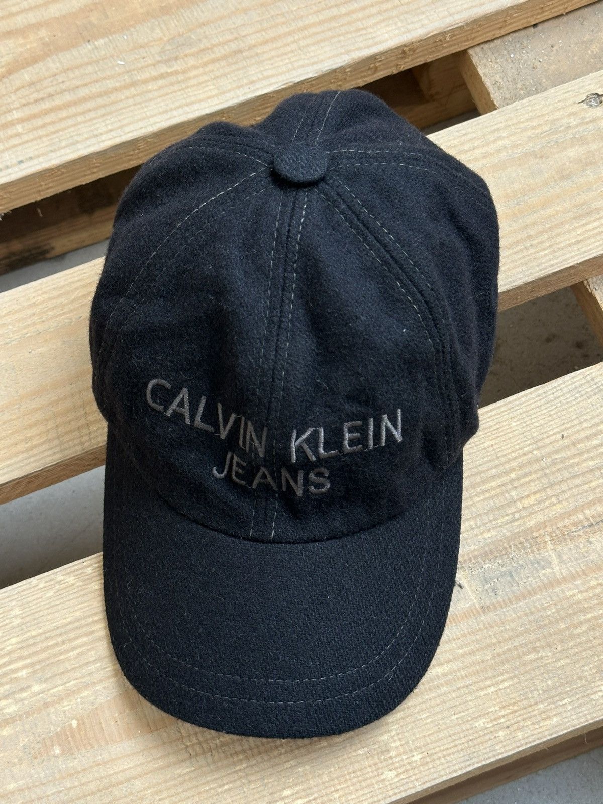 Calvin Klein Vintage Calvin Klein Black Wool Cap Size ONE SIZE - 2 Thumbnail