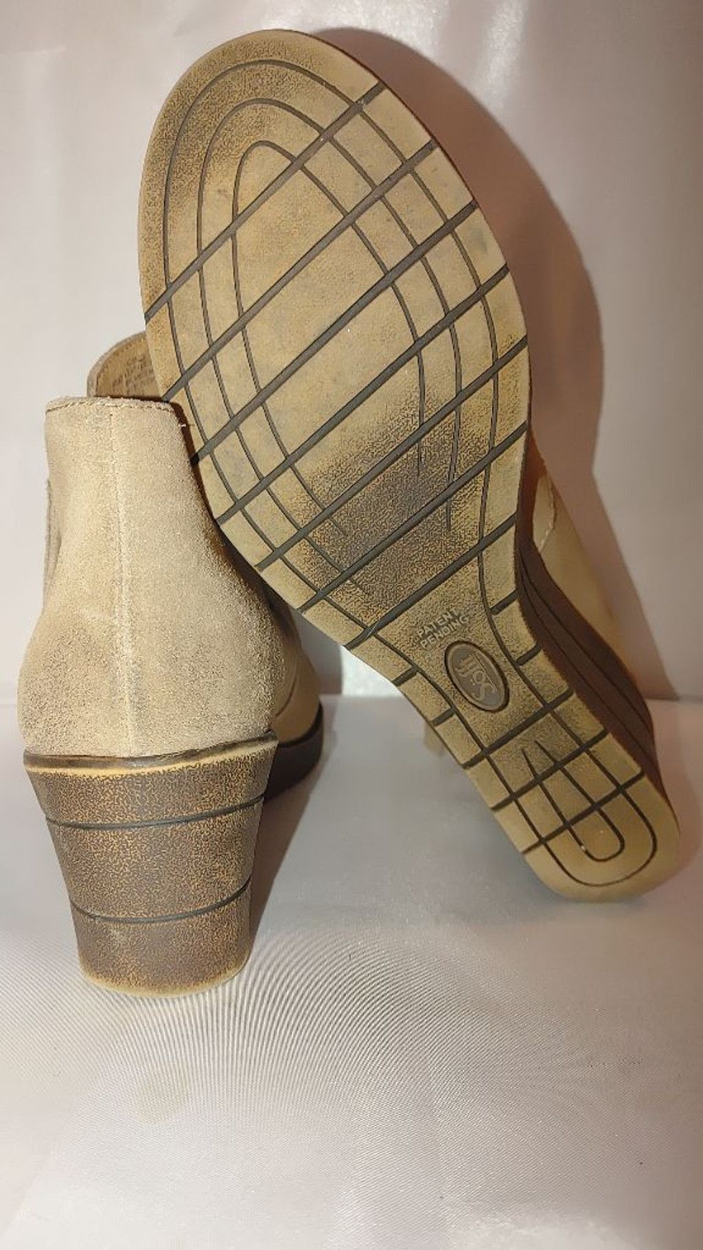 Soffe Sofft Courtnee Suede Wedge Boots Size 9.5M Size US 9.5 / IT 39.5 - 8 Thumbnail