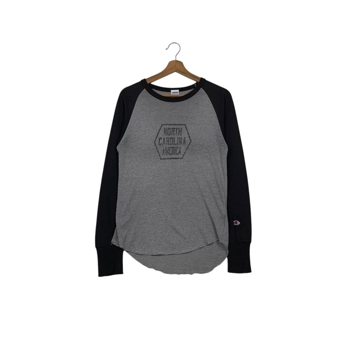 Champion CHAMPION North Carolina America Long Sleeve Tees #2617-C117 Size US M / EU 48-50 / 2 - 1 Thumbnail