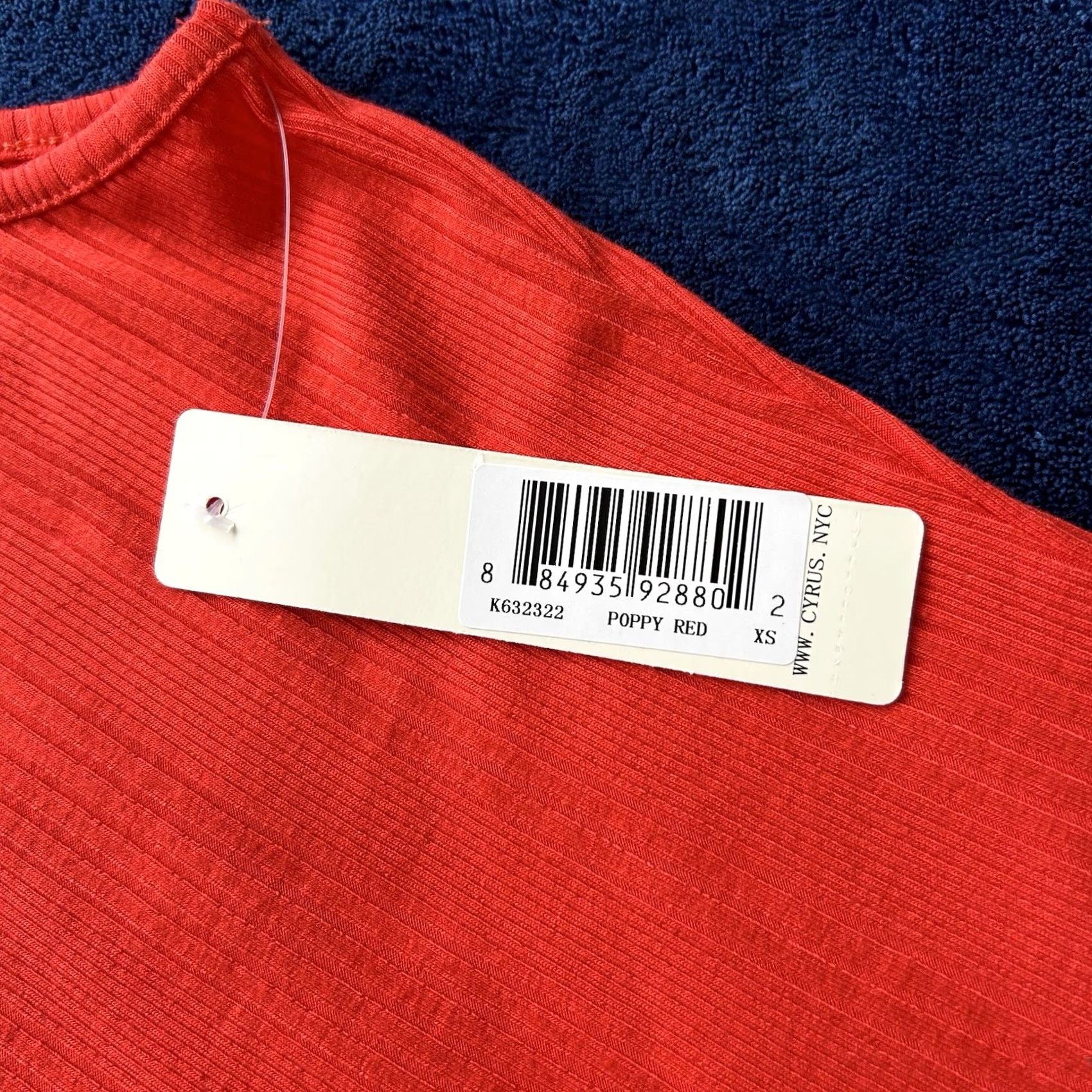 Essentials Cyrus Essentials Sleeveless Top Shirt Tank Women XS Red NWT K632322 New Tags Size XS / US 0-2 / IT 36-38 - 2 Thumbnail
