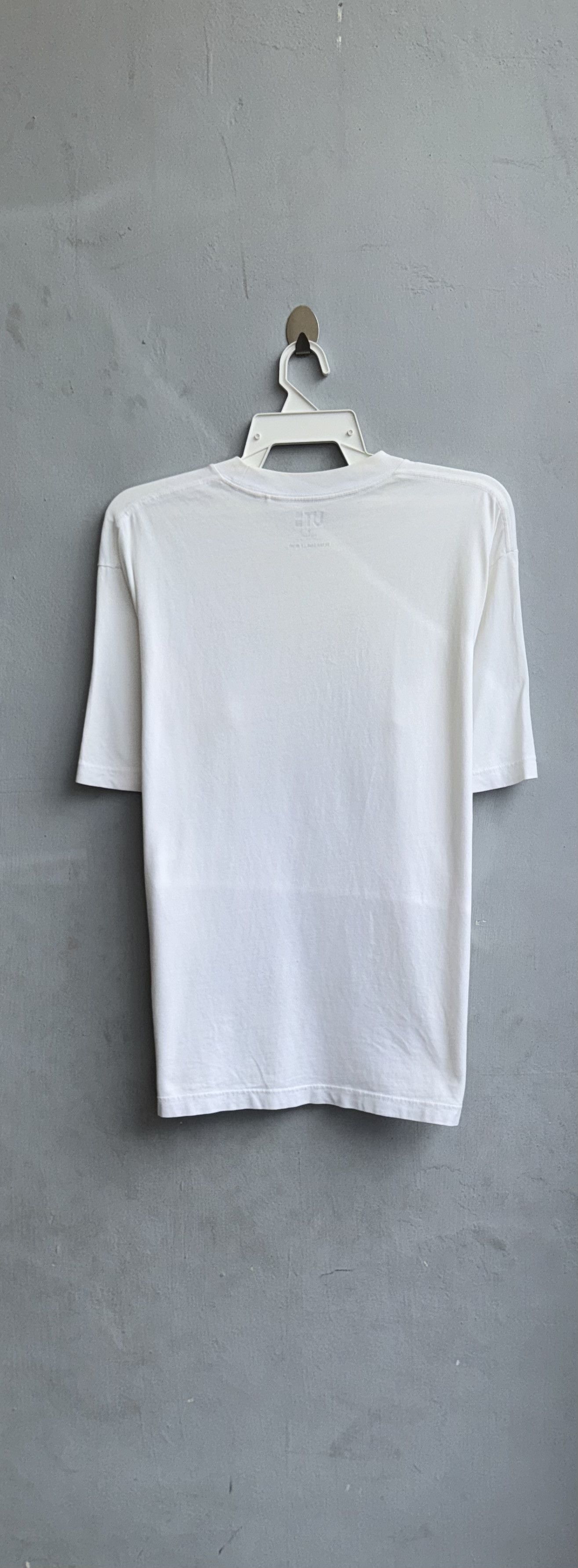 Joy Division Joy Division Uniqlo Shirt Size US M / EU 48-50 / 2 - 5 Thumbnail