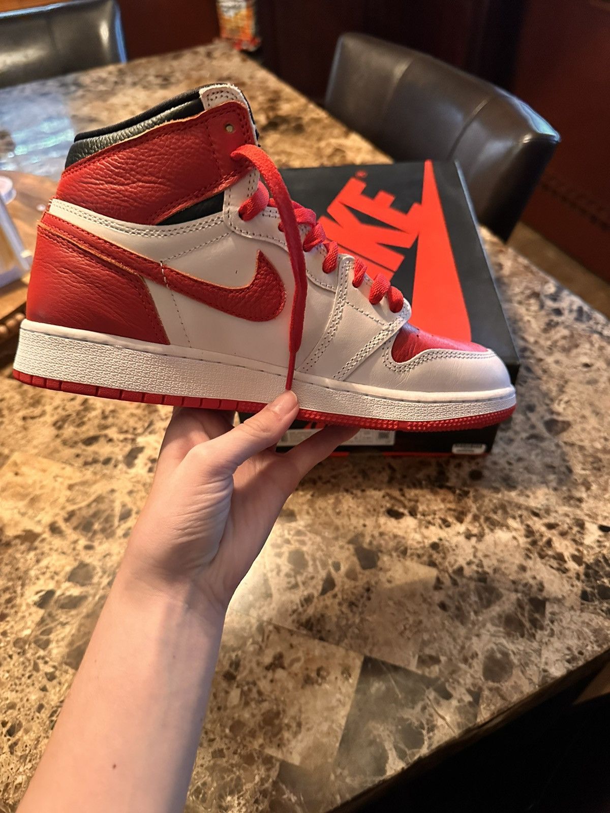 Nike Youth (GS) Nike Air Jordan 1 Heritage Size US 6.5 / EU 39-40 - 11 Thumbnail