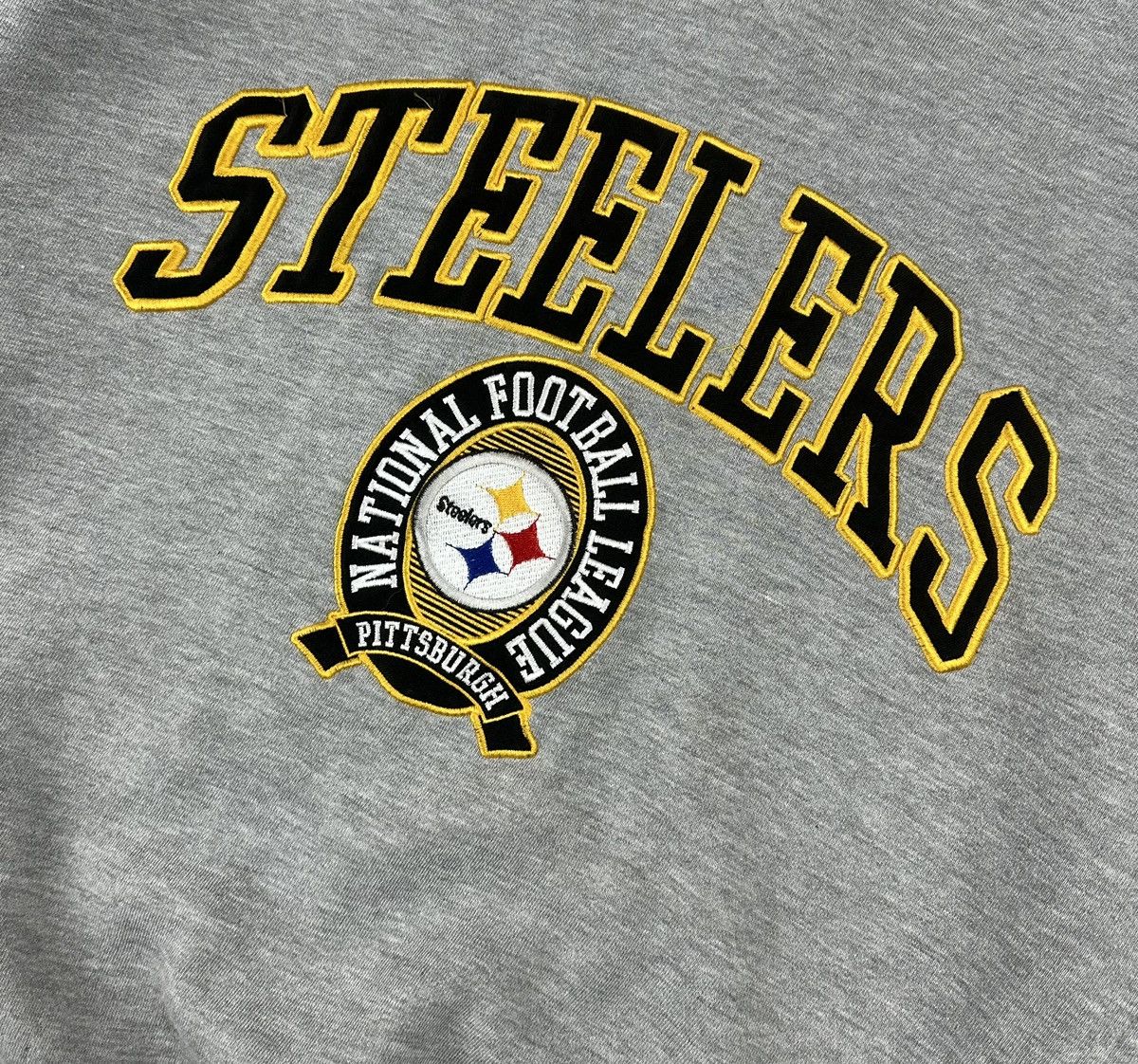Lee Lee Sport Pittsburgh Steelers National Football League Size US M / EU 48-50 / 2 - 6 Thumbnail