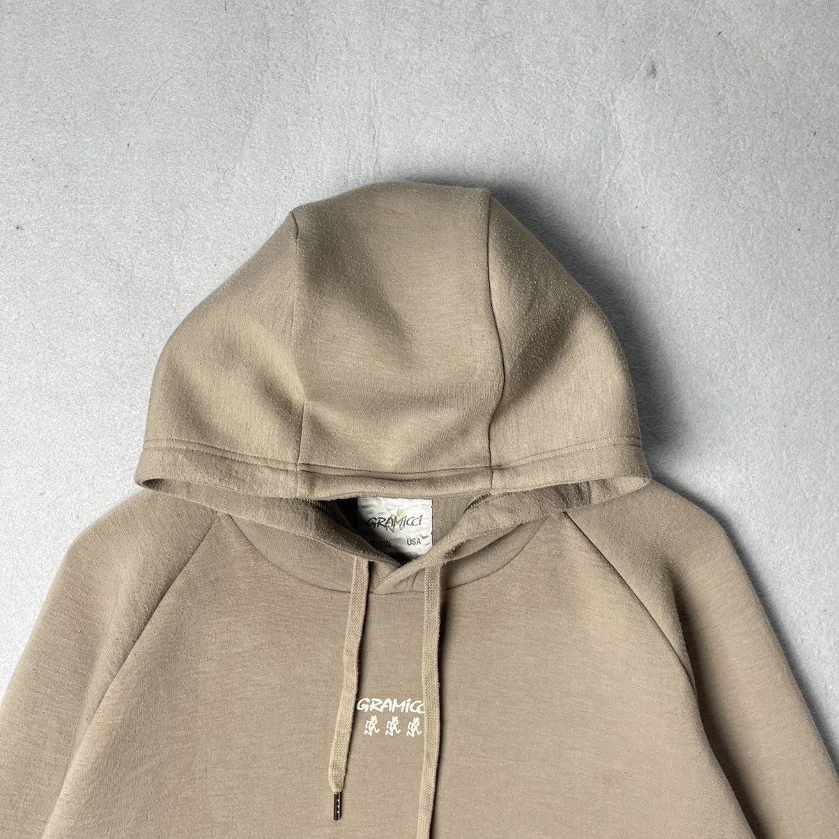 Gramicci Gramicci Minimal Logo Hoodie Beige Outdoor Streetwear Size US L / EU 52-54 / 3 - 2 Thumbnail