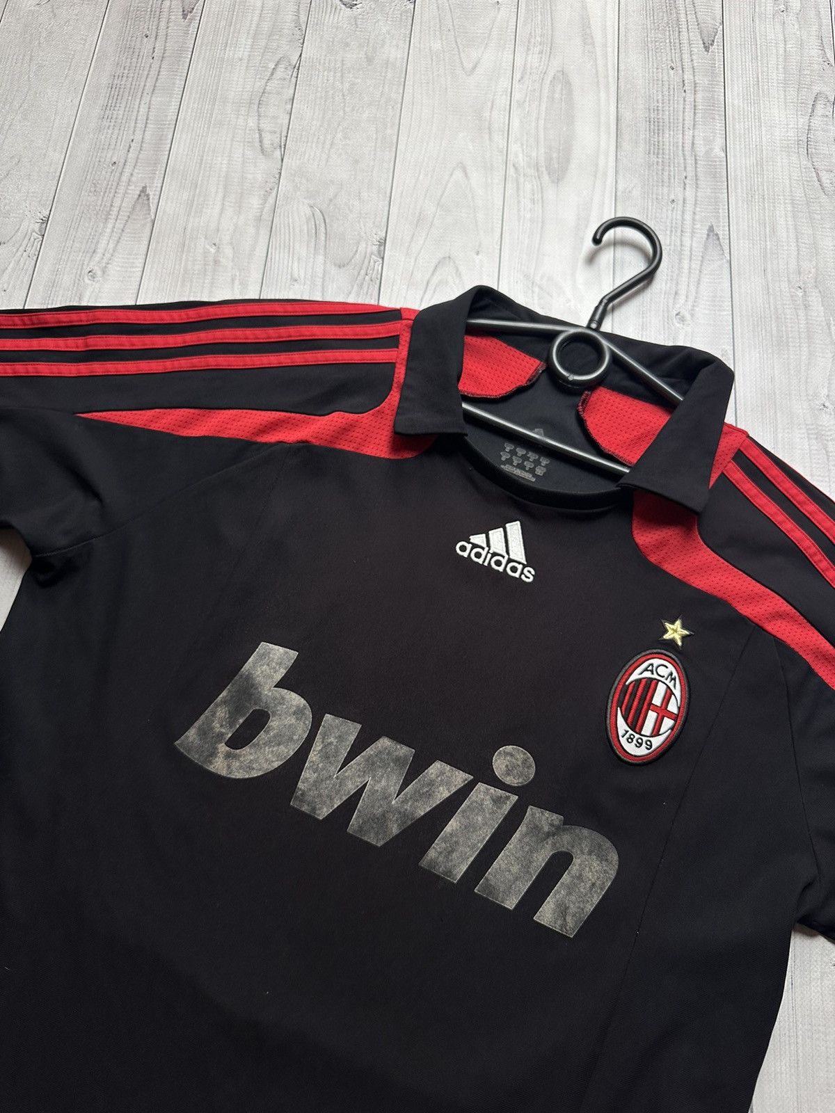 Vintage Vintage AC Milan soccer jersey size am black Size US M / EU 48-50 / 2 - 4 Thumbnail