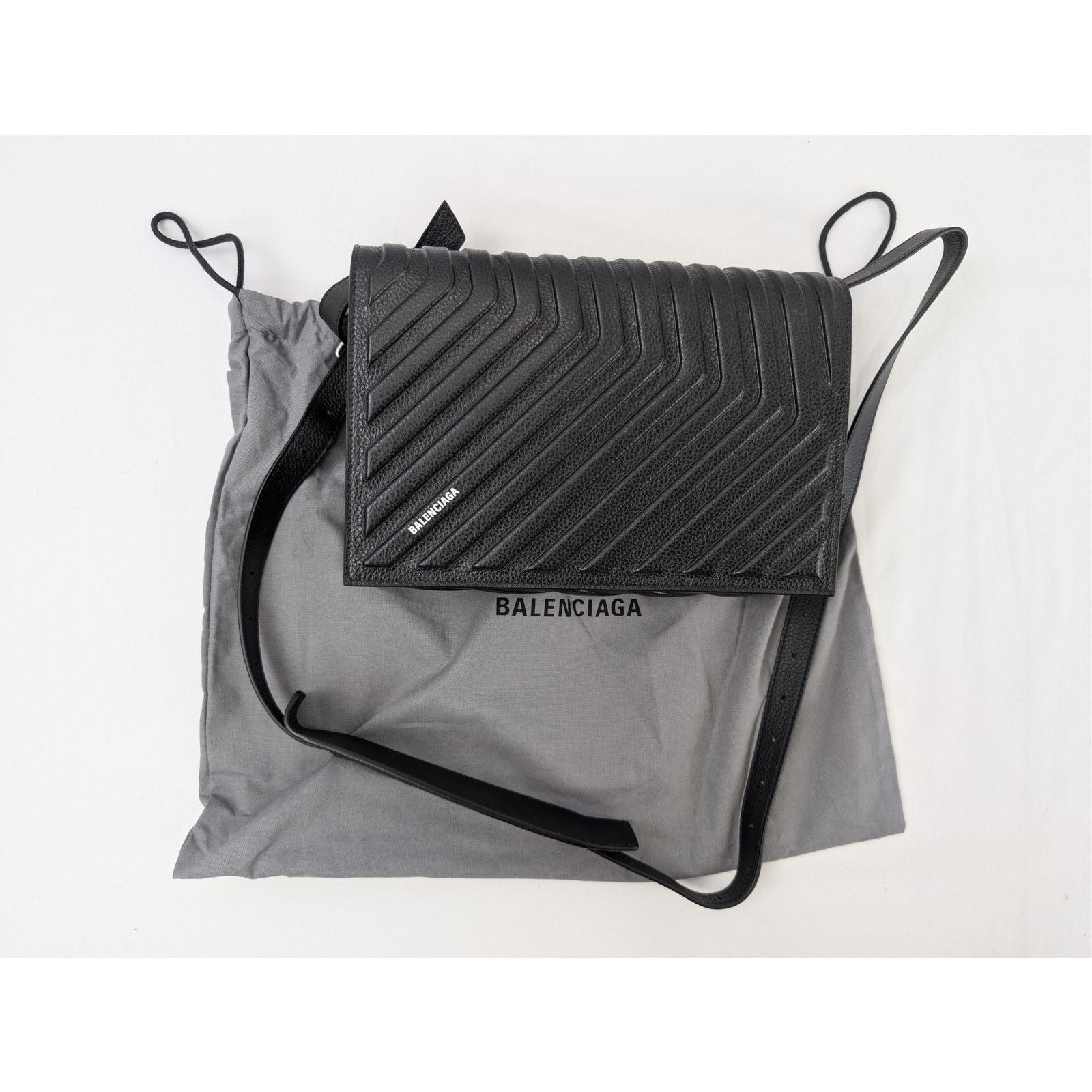 Balenciaga o1rshd1 Size: OS / Men's Bag in Black Size ONE SIZE - 15 Thumbnail
