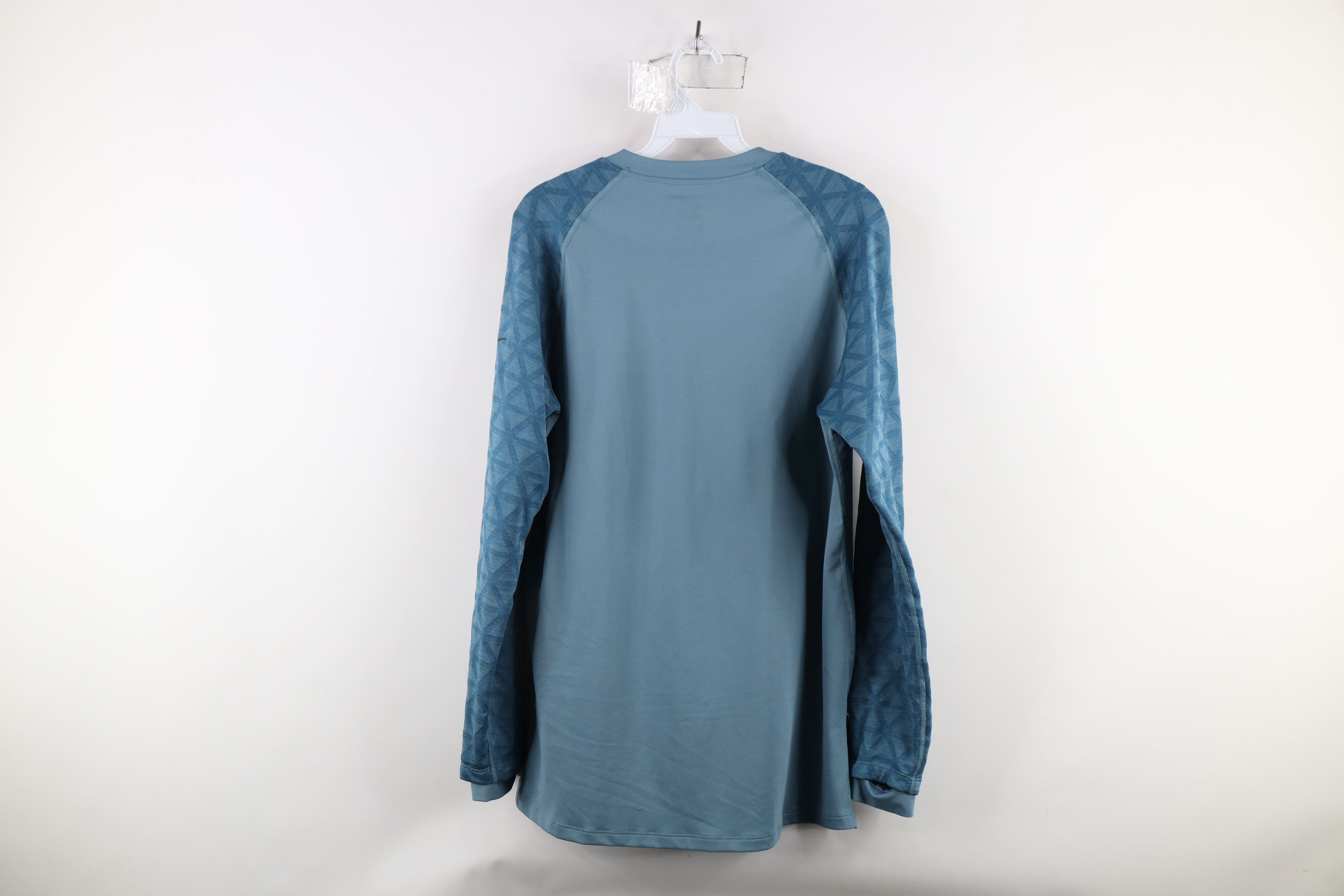 Nike × Vintage Nike Pro Long Sleeve Training Gym Running T-Shirt Blue Size US M / EU 48-50 / 2 - 9 Thumbnail