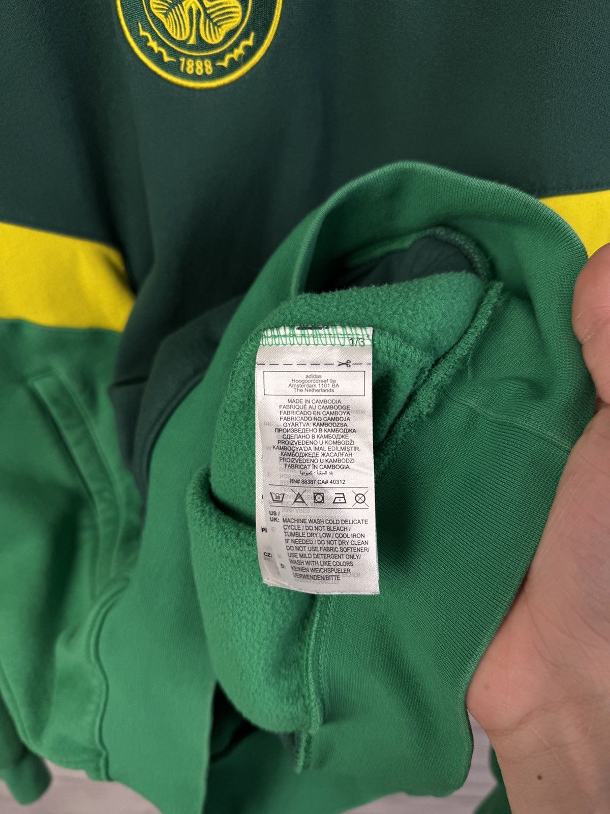 Adidas Y2K Celtic Adidas Soccer Zip Sweatshirt Jersey Size US M / EU 48-50 / 2 - 7 Thumbnail