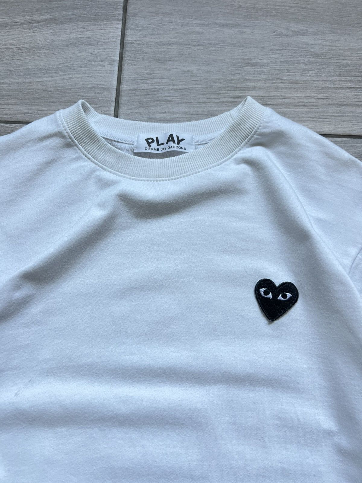 Comme des Garcons Vintage Comme Des Garcons Small Logo Love Sweatshirt White Size US M / EU 48-50 / 2 - 5 Thumbnail