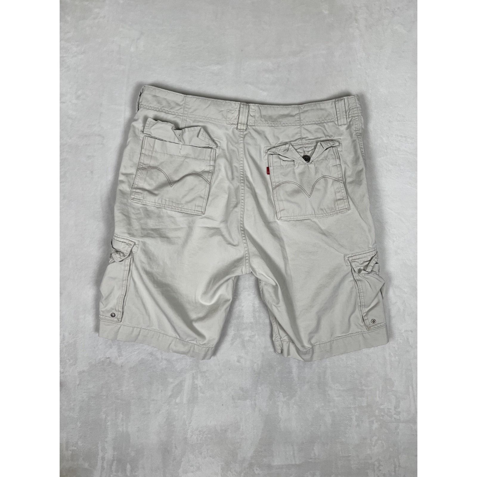 Levi's Levi’s Cargo Shorts Size 42 Beige Y2K Baggy Skater Grunge Size US 42 / EU 58 - 10 Thumbnail