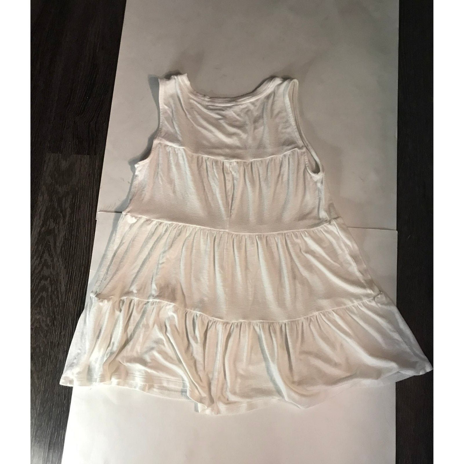 Vera Wang Simply Vera Wang White Tiered Tank Top XS Summer Size XS / US 0-2 / IT 36-38 - 5 Thumbnail