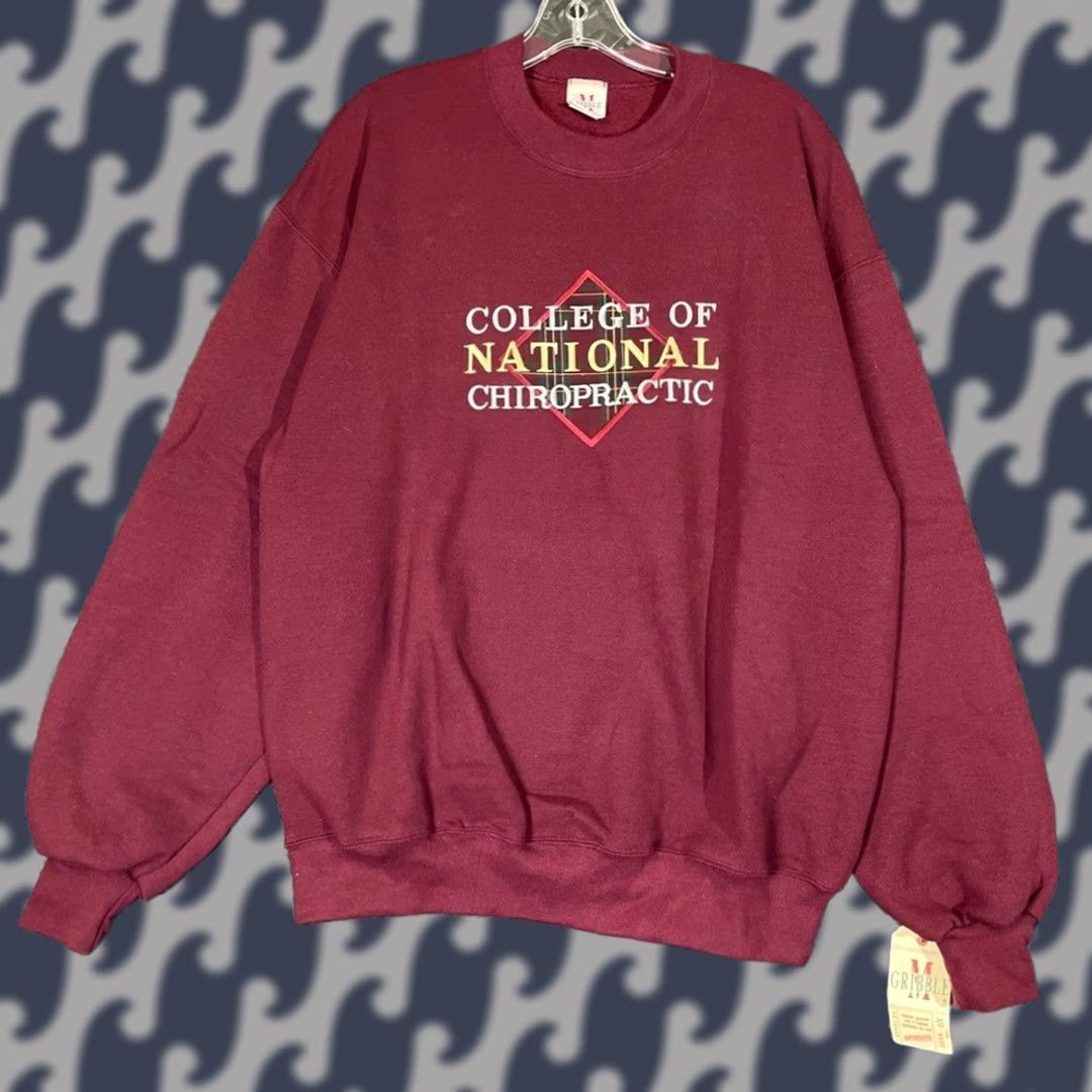 Vintage VINTAGE M Gribble College of National Chiropractic Pullover Sweater Mens L Red NWT Pullover Sweatshirt Size US L / EU 52-54 / 3 - 1 Thumbnail