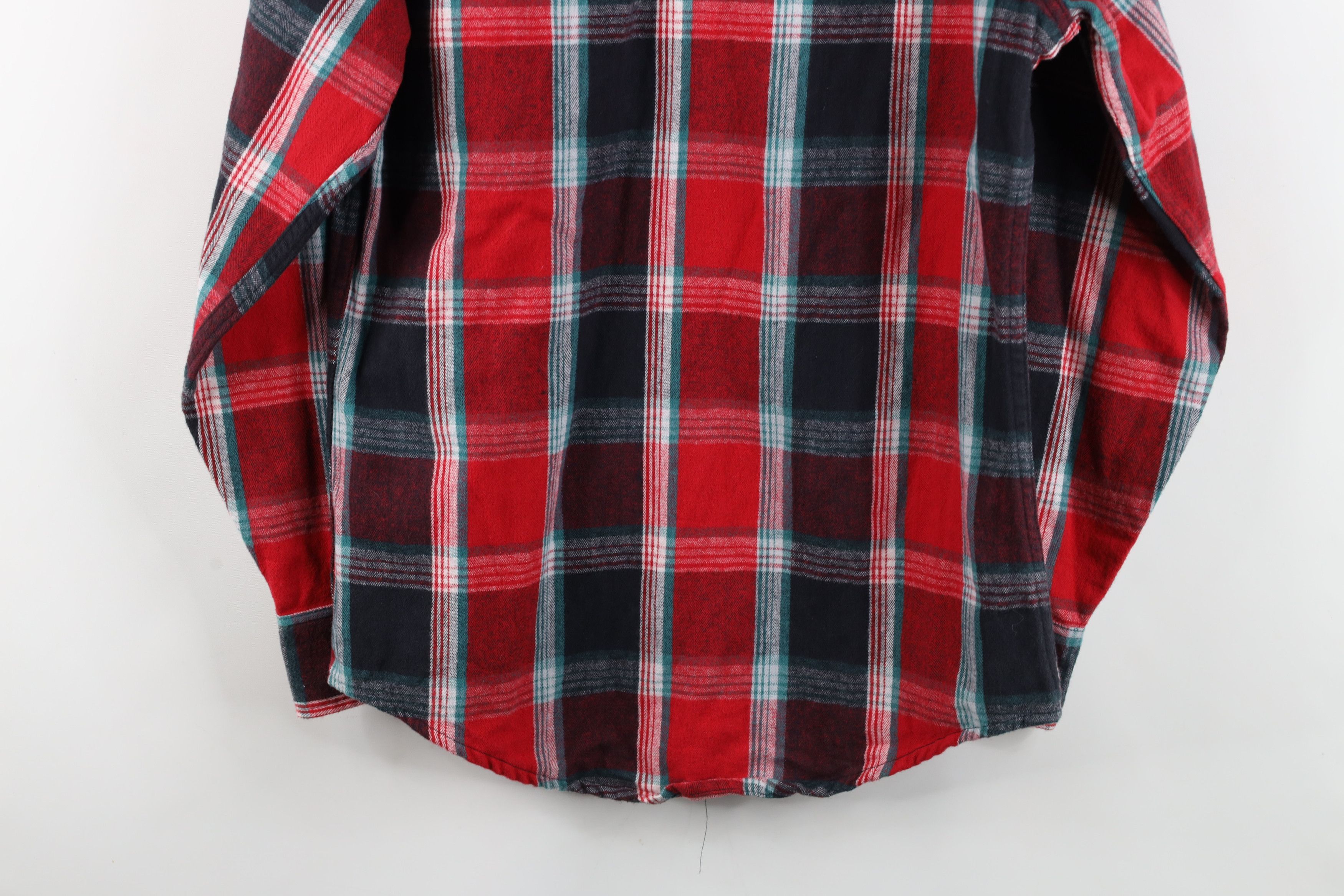 Vintage Vintage 90s Streetwear Heavyweight Button Shirt Plaid Size US S / EU 44-46 / 1 - 13 Thumbnail