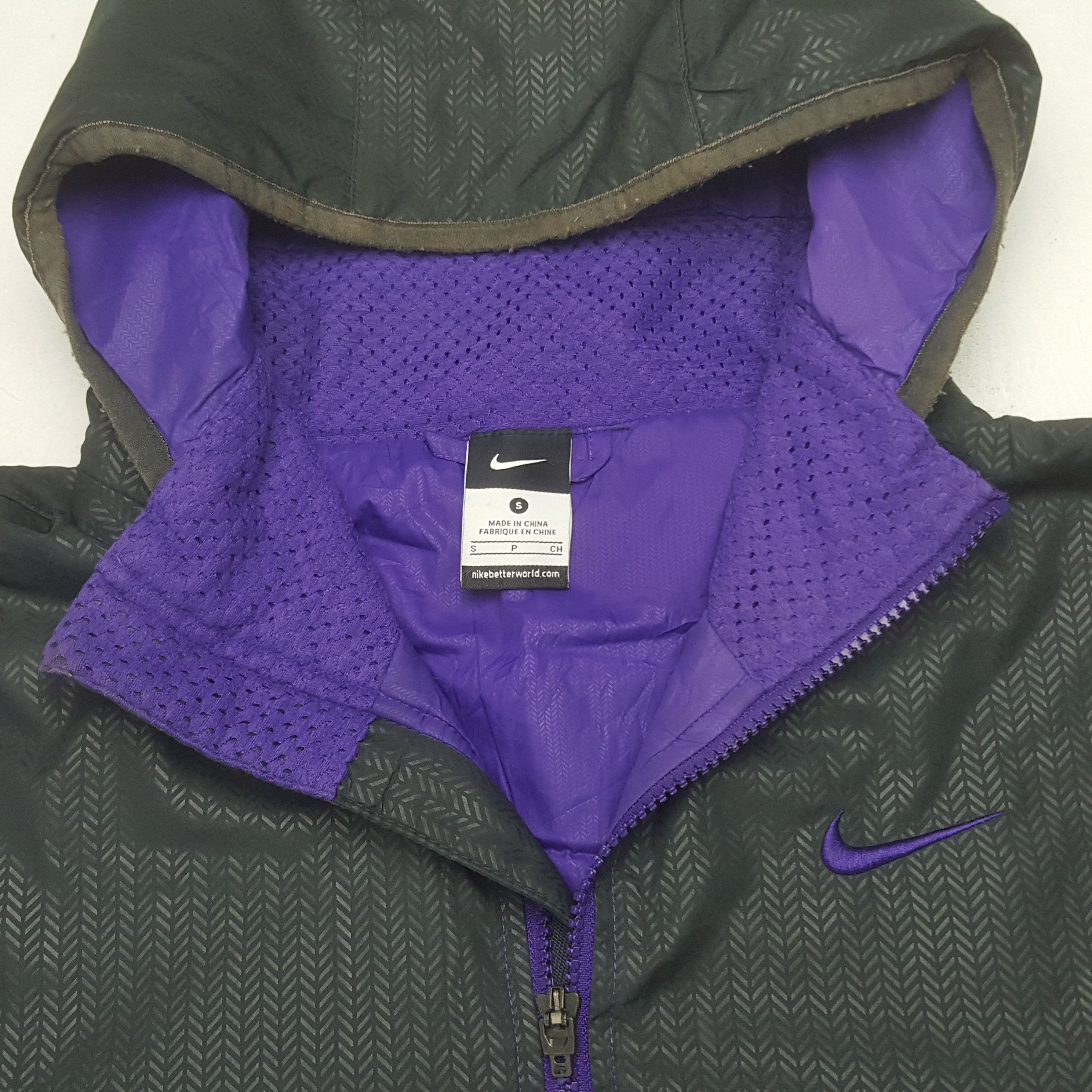 Nike Vintage Nike Windbreaker Zipper Jacket Hoodie Size US S / EU 44-46 / 1 - 4 Thumbnail