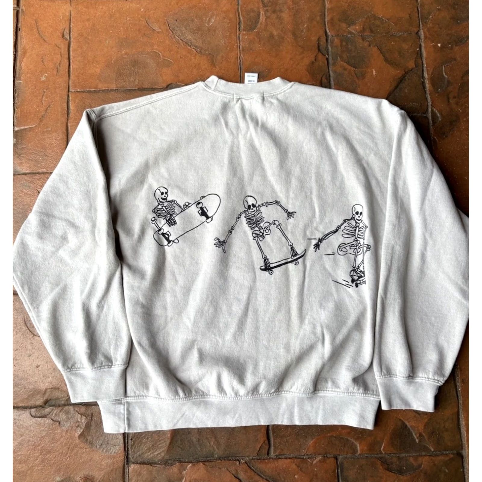Vintage Project Social T Urban Outfitters Skateboarding Skeletons Crewneck Sweatshirt L Gray Cotton Blend Logo Ladies Mens? Size L / US 10 / IT 46 - 3 Thumbnail