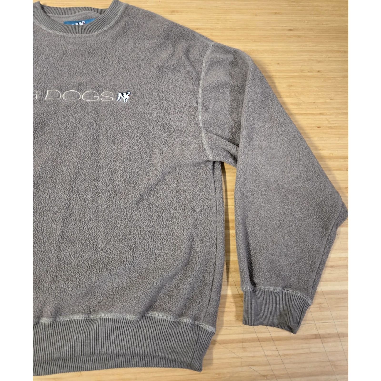Big Dogs VINTAGE Big Dogs Sweatshirt Mens Medium Gray Fleece Crewneck Embroidered Logo Pullover Size US M / EU 48-50 / 2 - 2 Thumbnail