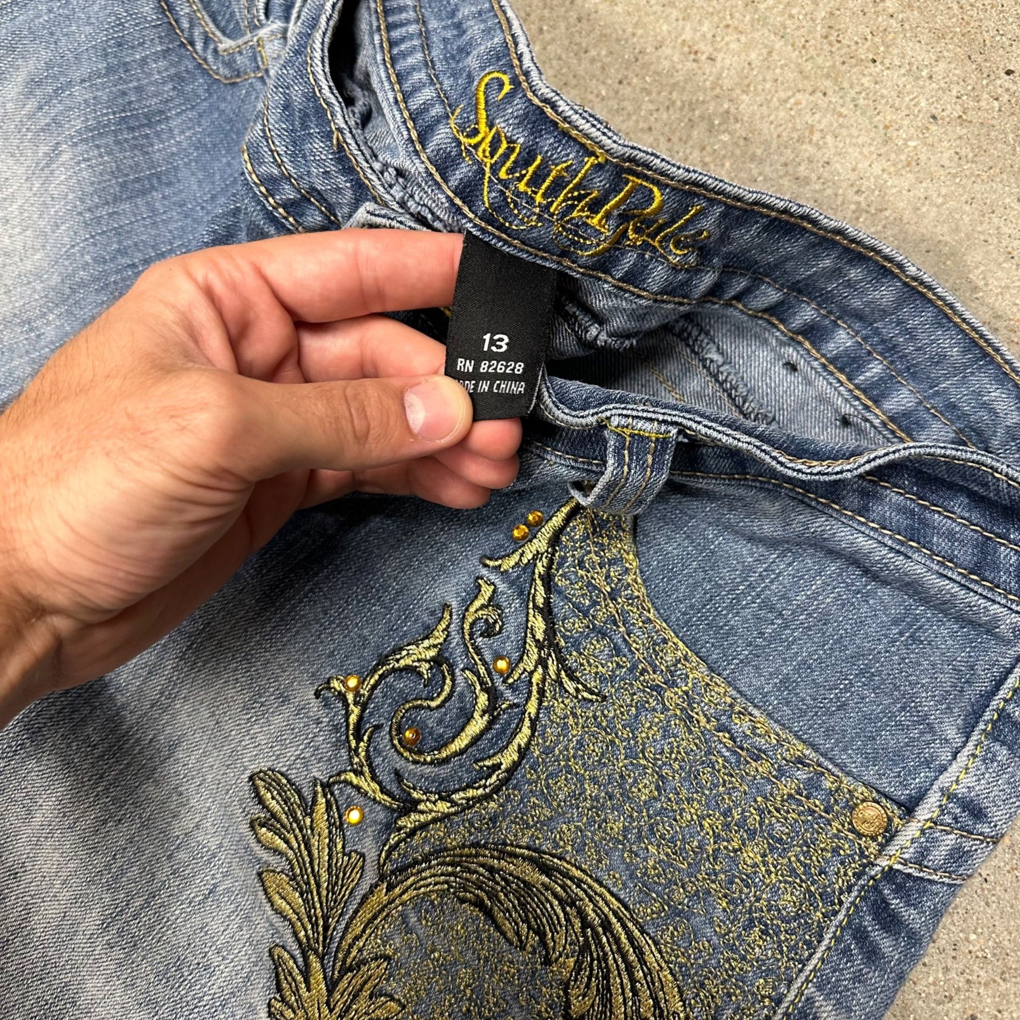Southpole × Vintage Vintage Y2K South Pole Embroidered Denim Jean Shorts Size 34" / US 12 / IT 48 - 2 Thumbnail