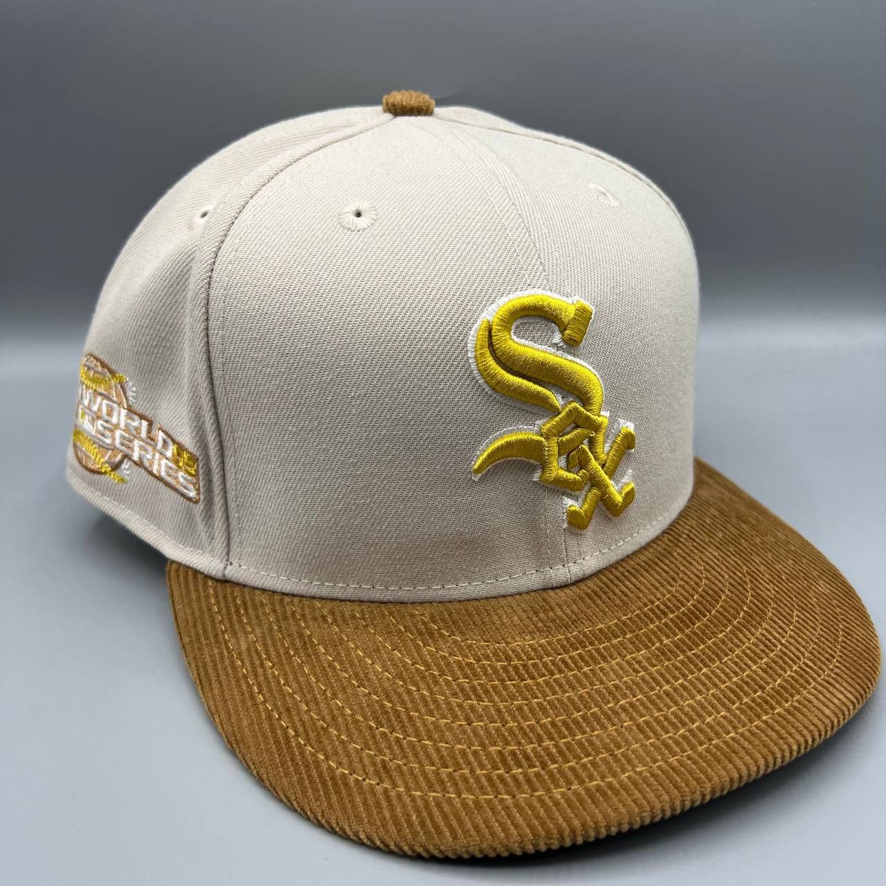 New Era Chicago White Sox Hat Men 7 1/2 World Series Corduroy Fitted Size ONE SIZE - 1 Thumbnail