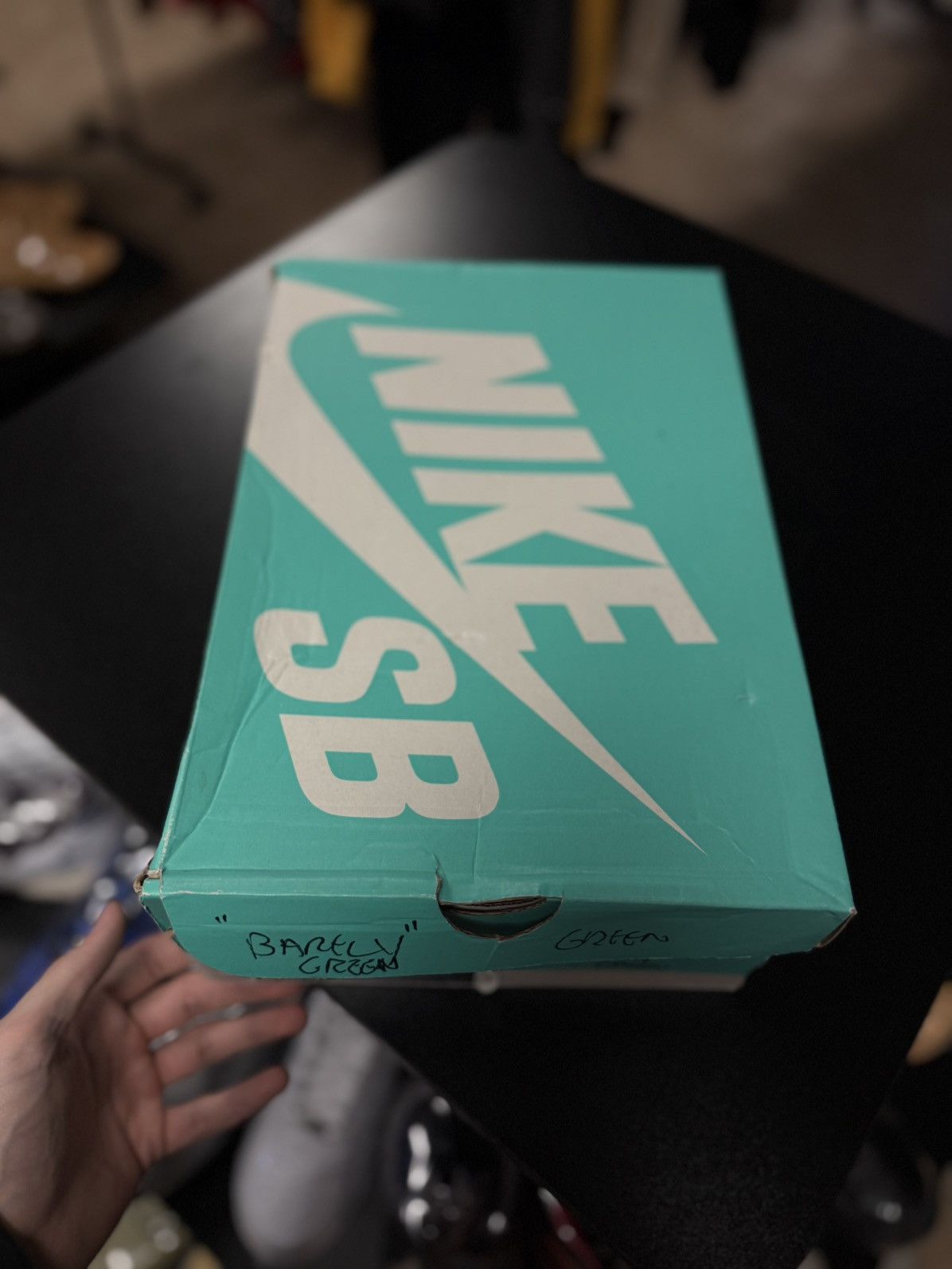 Nike Nike SB Zoom Dunk Low Pro 'Barely Green' 854866-003 Size 11 Size US 11 / EU 44 - 14 Thumbnail