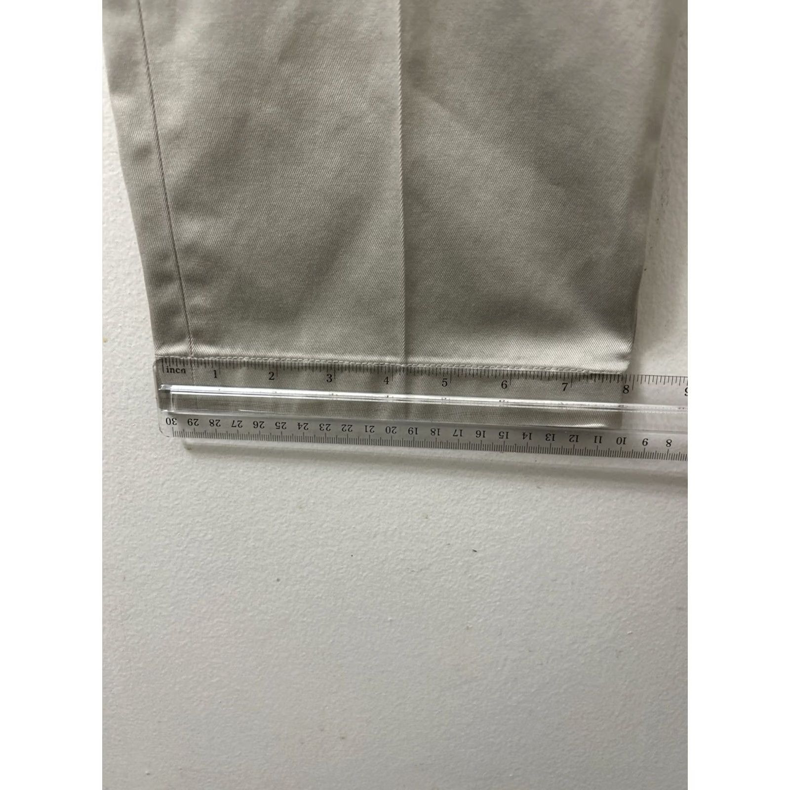 Jos. A. Bank Jos A Bank Travelers Collection Mens Chino Pants Beige Khaki 32x30 Slim Fit Size US 32 / EU 48 - 5 Thumbnail