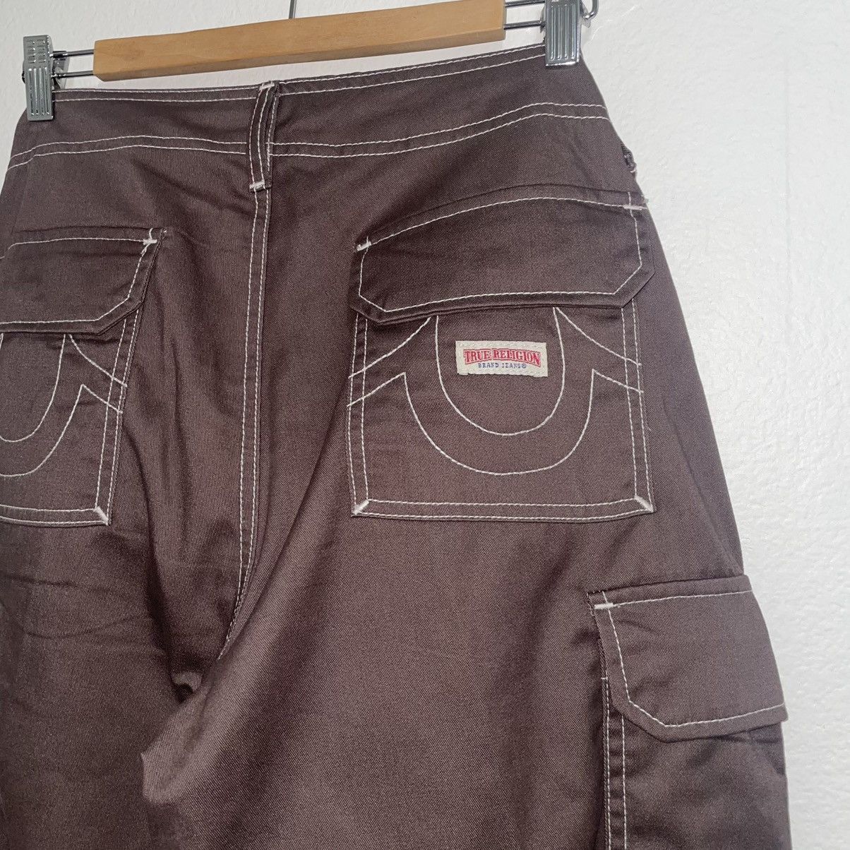 True Religion True Religion Brown Cargo Pants Size US 33 - 6 Thumbnail