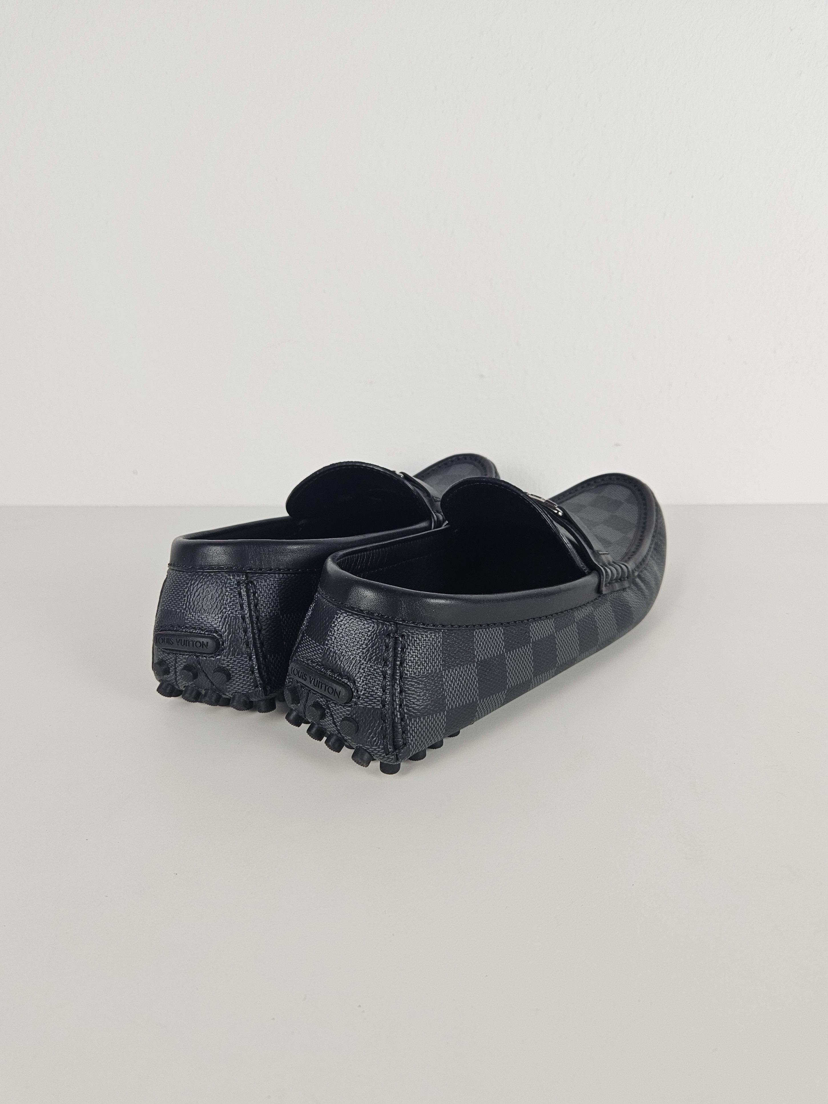 Louis Vuitton Louis Vuitton hockenheim moccasin damier graphite lv buckle Size US 9.5 / EU 42-43 - 6 Thumbnail