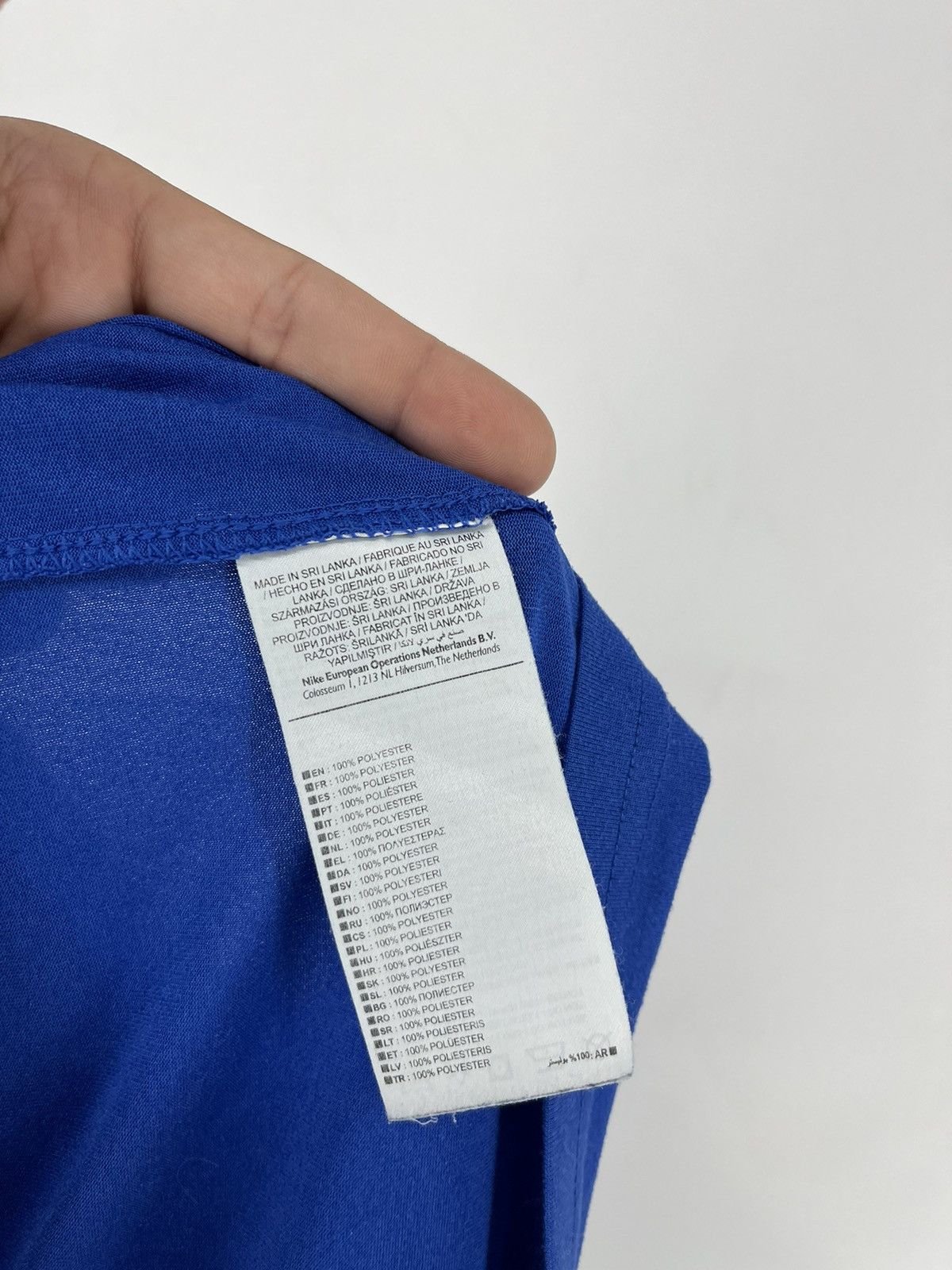 Nike Vintage 90s Nike Swoosh Logo Tee Travis Scott Style Grailed Size US S / EU 44-46 / 1 - 10 Thumbnail