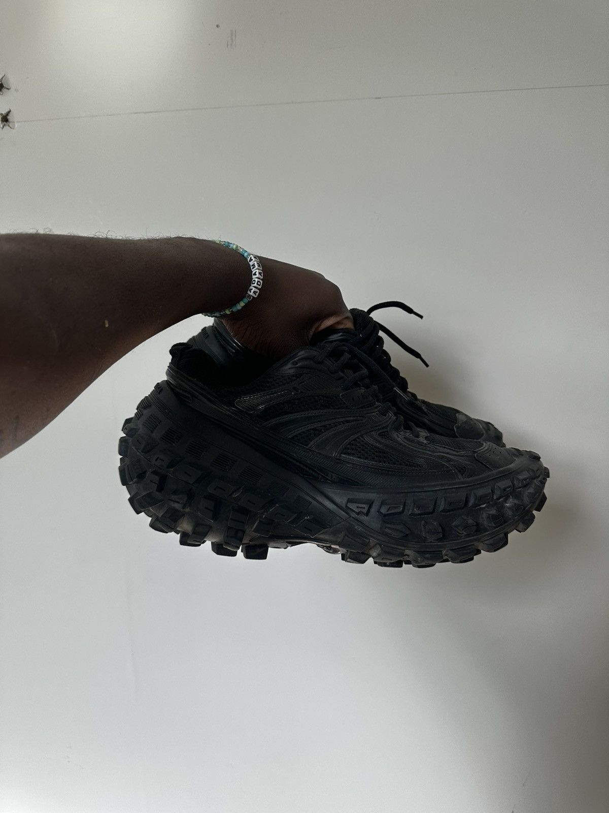 Balenciaga Balenciaga defender sneaker Size US 11 / EU 44 - 8 Thumbnail