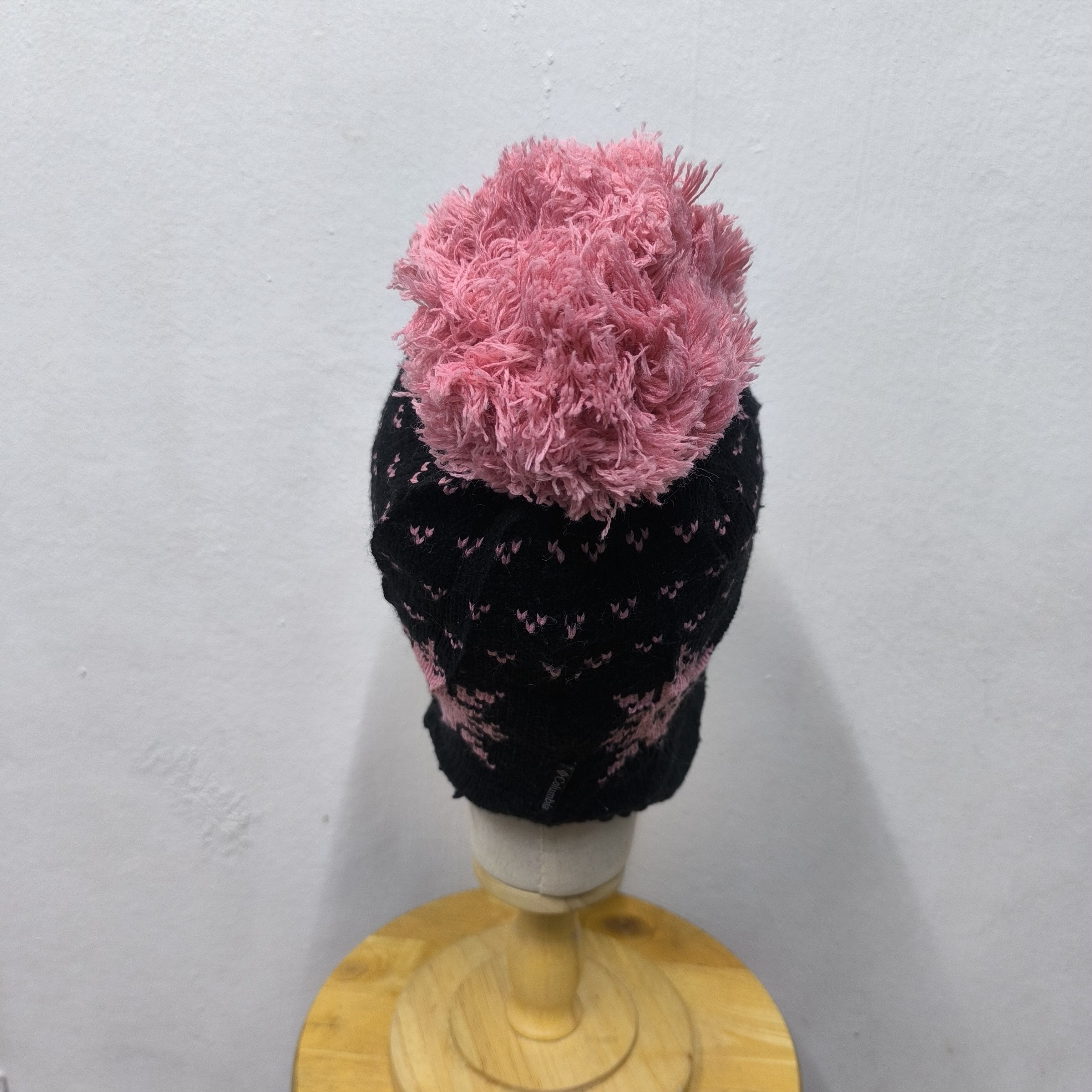 Columbia 🏔 Columbia aztec design earflap beanie hat Size ONE SIZE - 3 Thumbnail