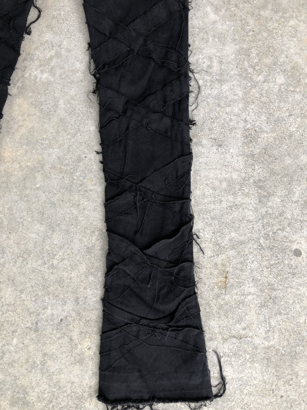 If Six Was Nine Japanese Waimea Flared Jean Distressed Denim Rick Owen Style Size US 30 / EU 46 - 12 Thumbnail