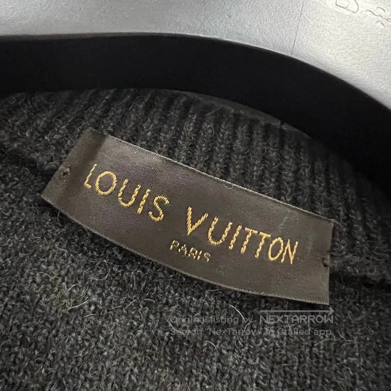 Louis Vuitton louis vuitton logo knit sweater in gray. Size US M / EU 48-50 / 2 - 3 Thumbnail
