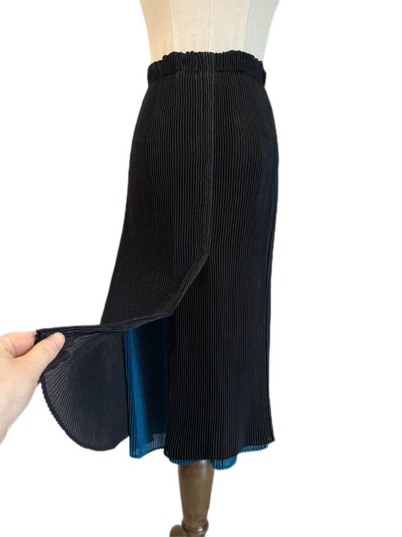 Issey Miyake Issey Miyake size:2 Black and blue main line two-color lon Size M / US 6-8 / IT 42-44 - 8 Thumbnail