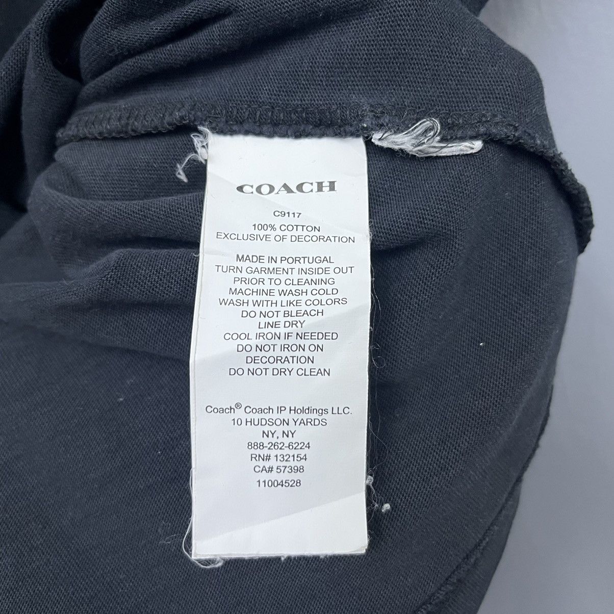 Coach Coach Leatherware T-shirt Size US M / EU 48-50 / 2 - 7 Thumbnail