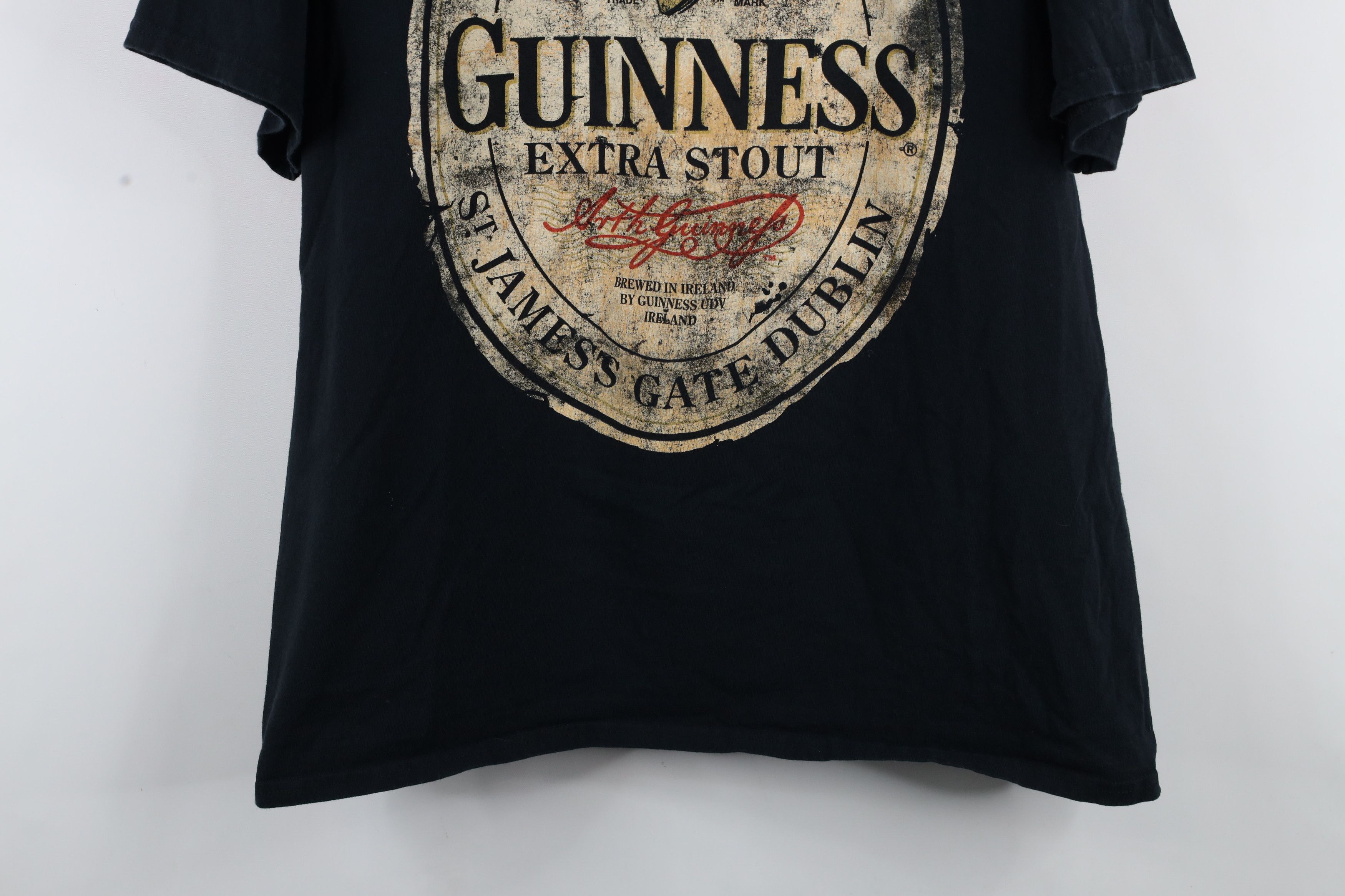 Vintage Vintage Guinness Beer Spell Extra Stout T-Shirt Black Cotton Size US XL / EU 56 / 4 - 3 Thumbnail