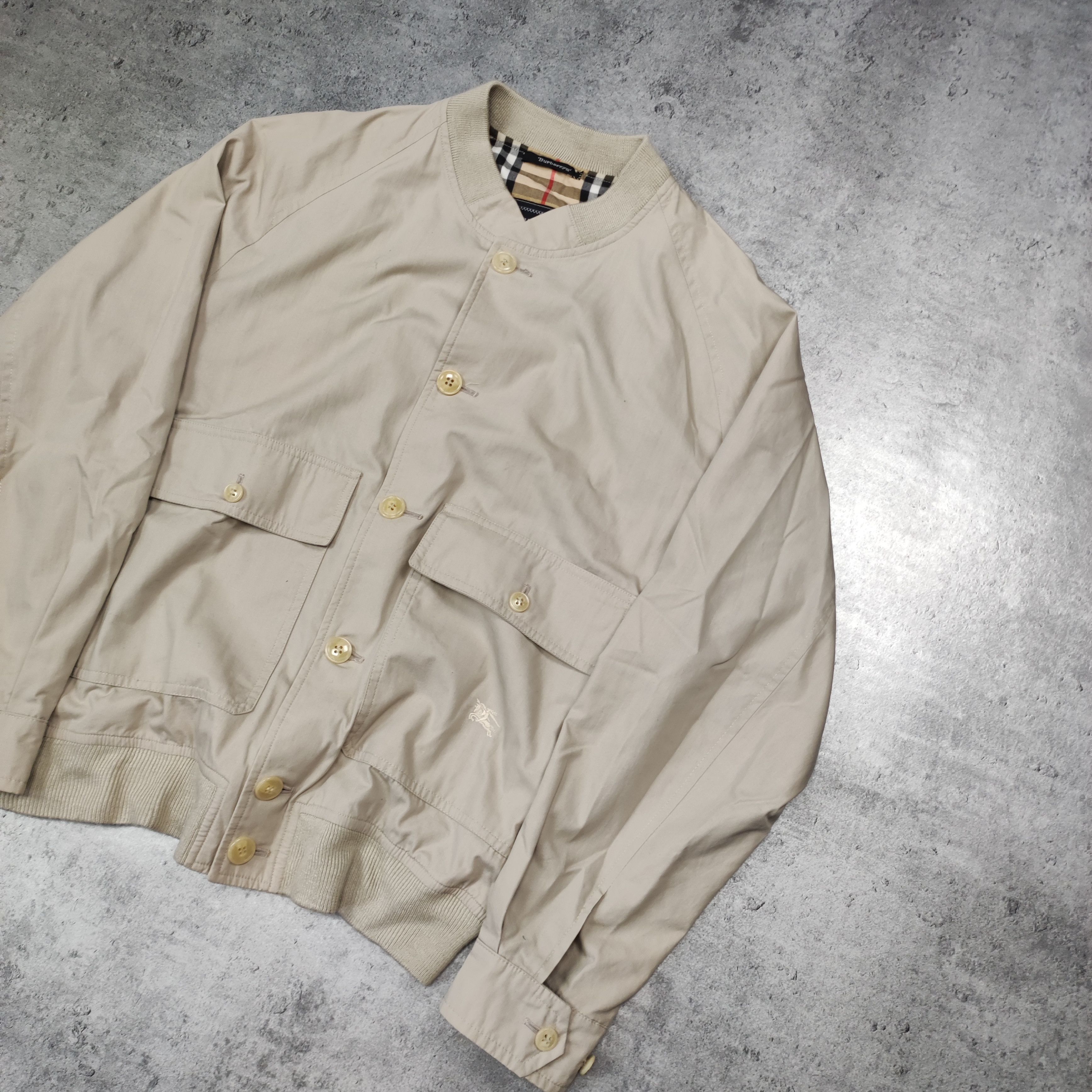 Burberry × Vintage RARE Vintage Beige Burberry London Checkered Light Jacket Size US M / EU 48-50 / 2 - 3 Thumbnail