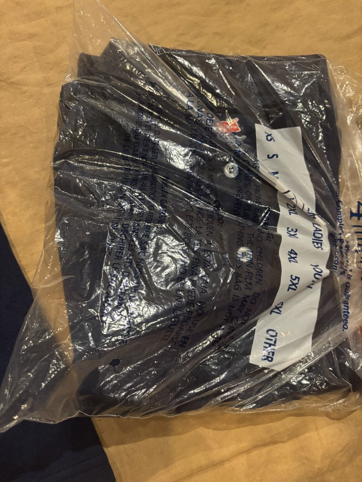Hanes Polo shirt.mt-111 Size US XL / EU 56 / 4 - 9 Thumbnail