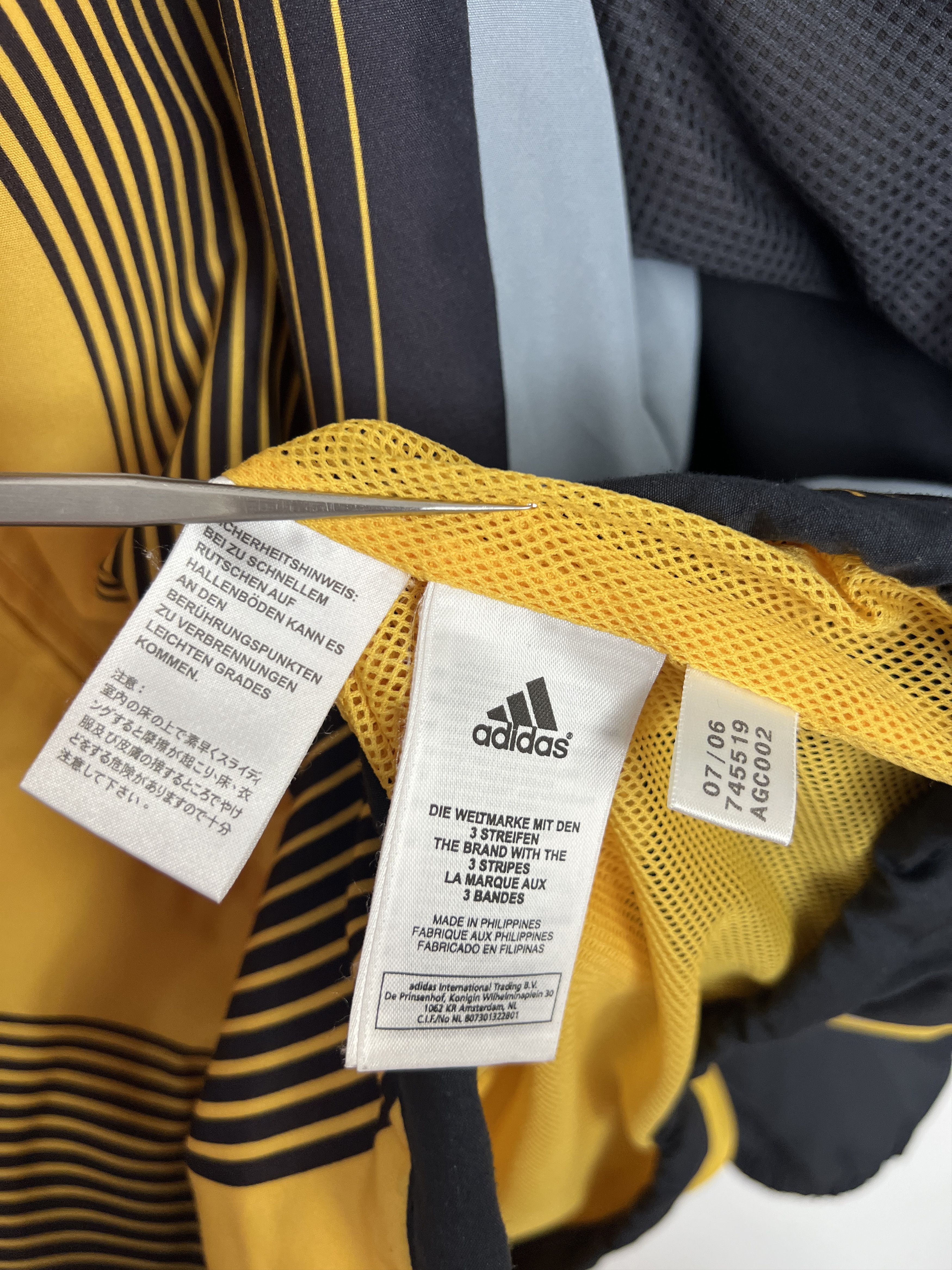 Adidas Vintage Adidas Track Top Suit Zip Jacket Pants Set L Size US L / EU 52-54 / 3 - 11 Thumbnail