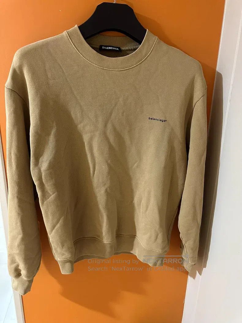 Balenciaga Balenciaga Khaki Small Logo Sweatshirt Size US XS / EU 42 / 0 - 1 Thumbnail