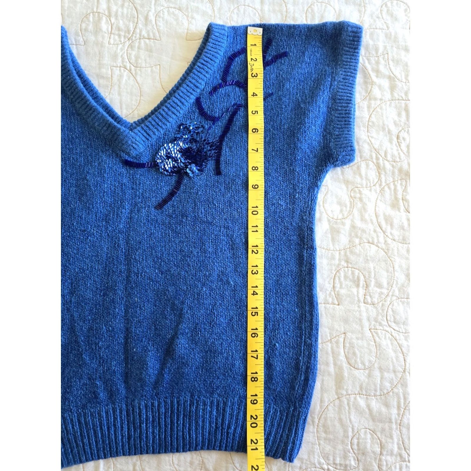 Vintage VINTAGE 80s Sweater Blue Beaded Sequins Womens Small Medium Short Sleeve Wool Blend Party 1980s Beaded Sequins Size S / US 4 / IT 40 - 5 Thumbnail