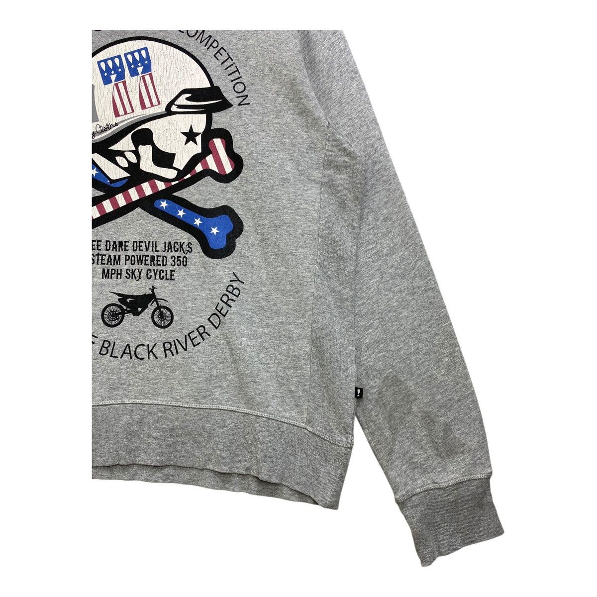 Vintage Play Cloth Sweatshirt Jumper Big Logo Gray Size L