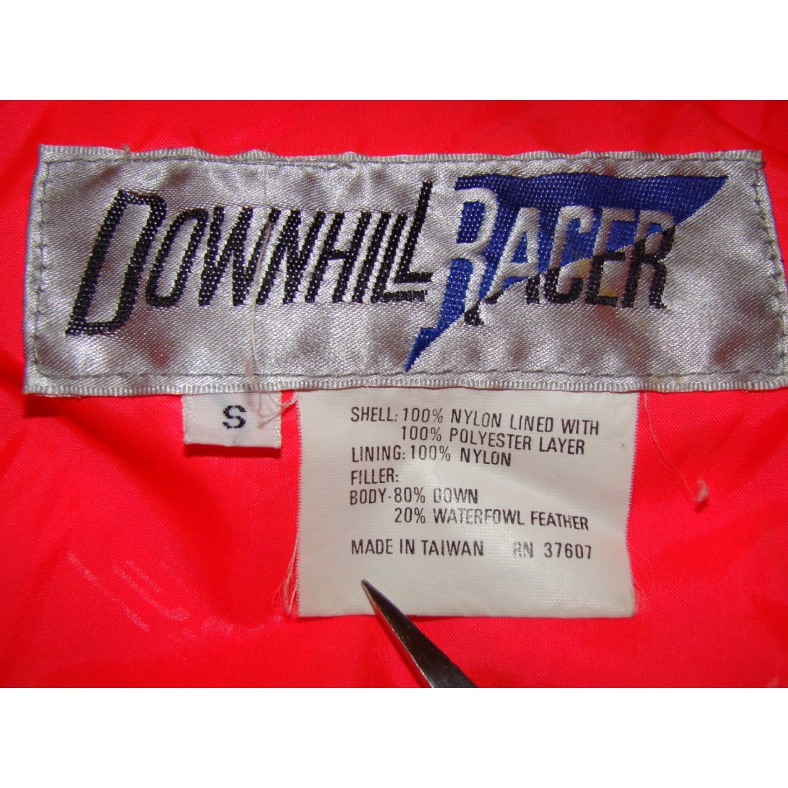 Pinko Vintage Women’s Small Downhill Racer Hot Pink Neon Nylon Down Ski Jacket Coat Size S / US 4 / IT 40 - 6 Thumbnail