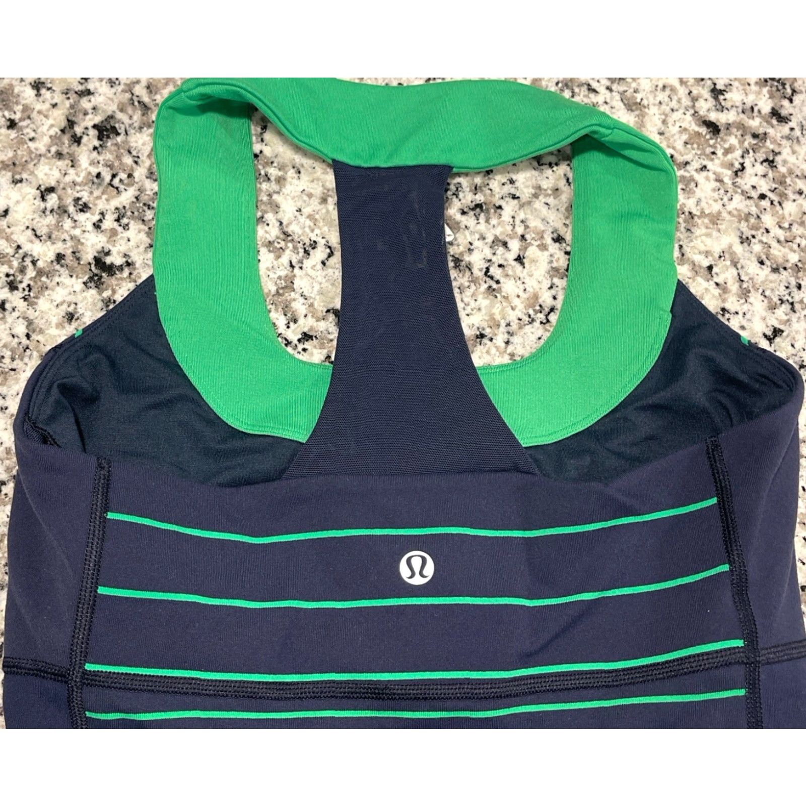 Lululemon Lululemon Tank Womens Size 6 Scoop Neck Striped Built-In Bra Racerback Athletic Multicolor Shirt? Size M / US 6-8 / IT 42-44 - 4 Thumbnail