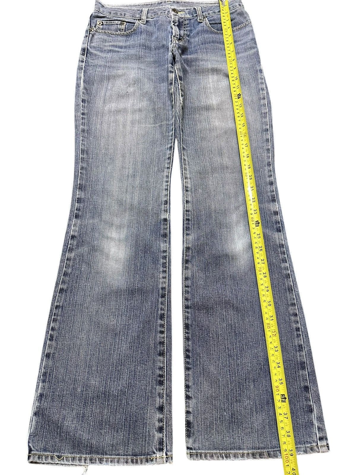 Japanese Brand Vintage Japanese Brand Faded Wash Flare Jeans Size US 29 - 11 Thumbnail