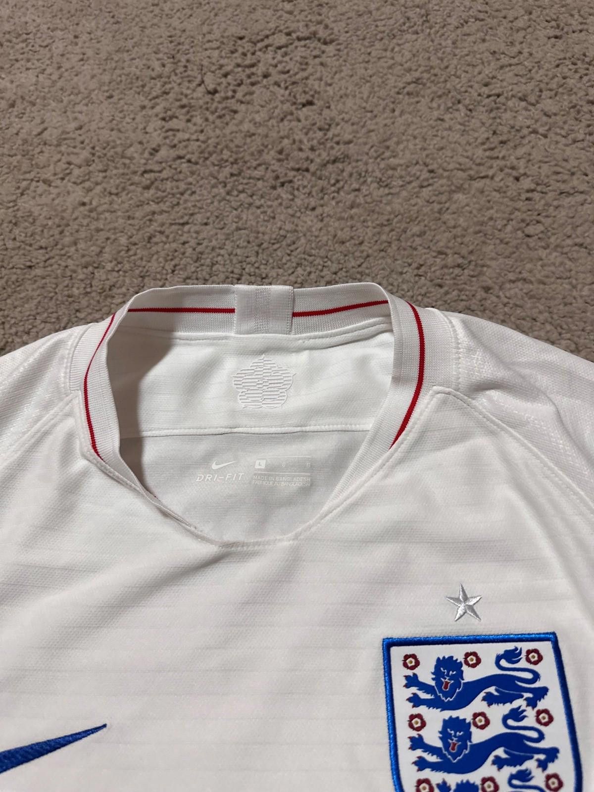 Nike Nike England 2018-2019 World Cup Football Shirt #9 Kane Size US L / EU 52-54 / 3 - 4 Thumbnail