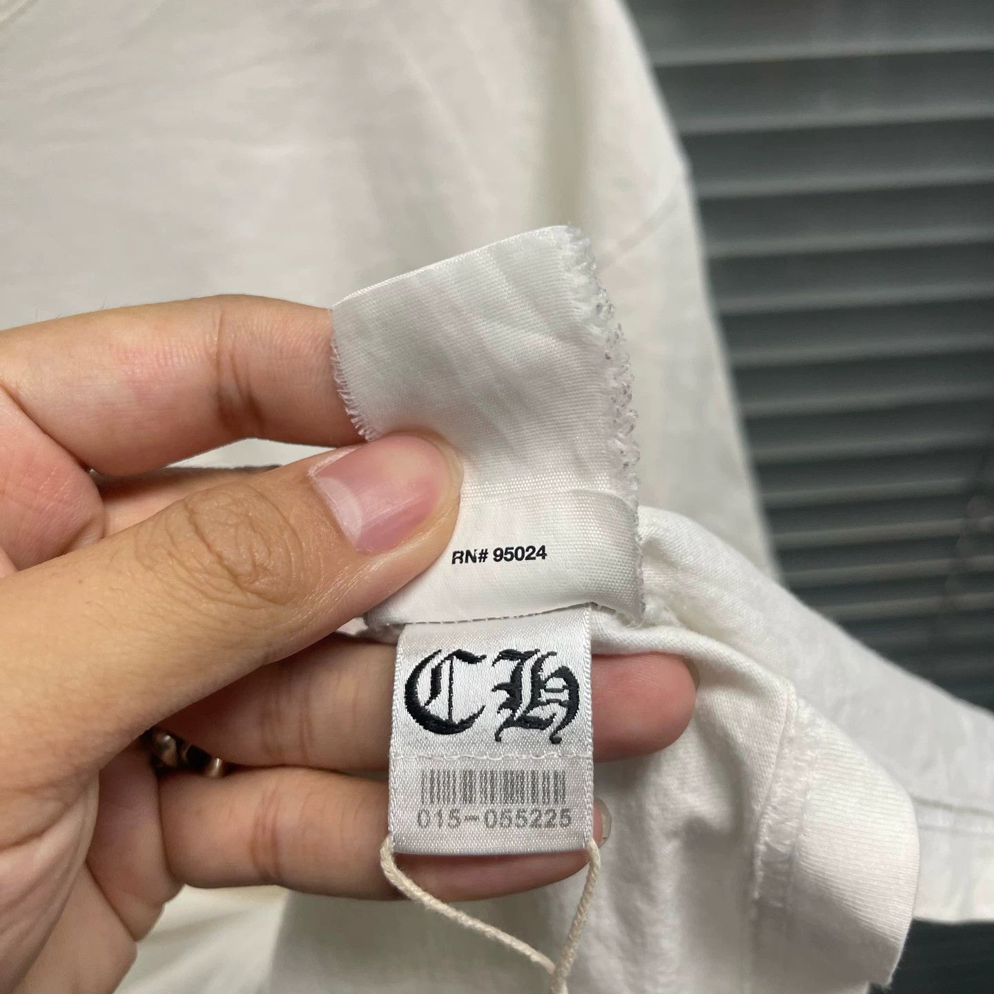 Chrome Hearts Chrome Hearts White Phantom Cross Horseshoe Short Tee Size US L / EU 52-54 / 3 - 6 Thumbnail