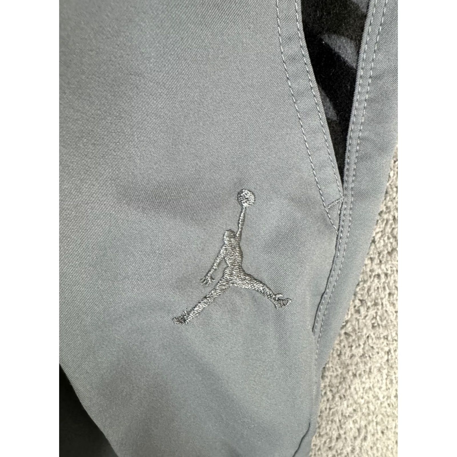 Jordan Brand Jordan Jogger Pants Mens 40 Gray Camouflage Panel Zip Pocket Elastic Cuff Tapered Leg Gym Training Size US 40 / EU 56 - 5 Thumbnail